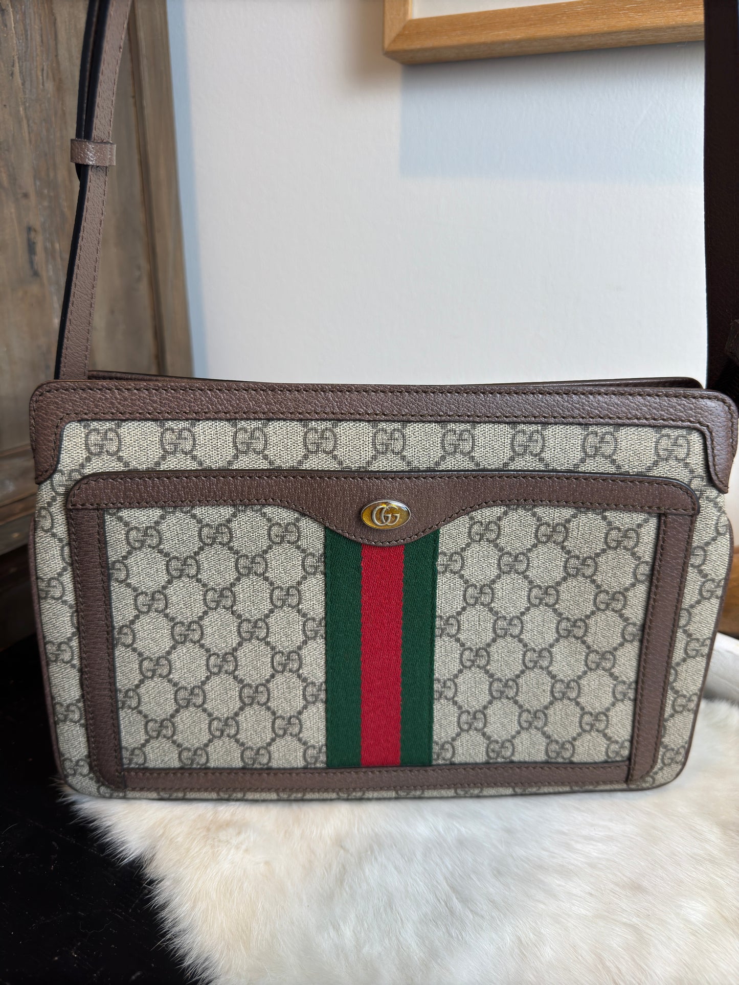 GUCCI GG Supreme Canvas Ophidia Crossbody