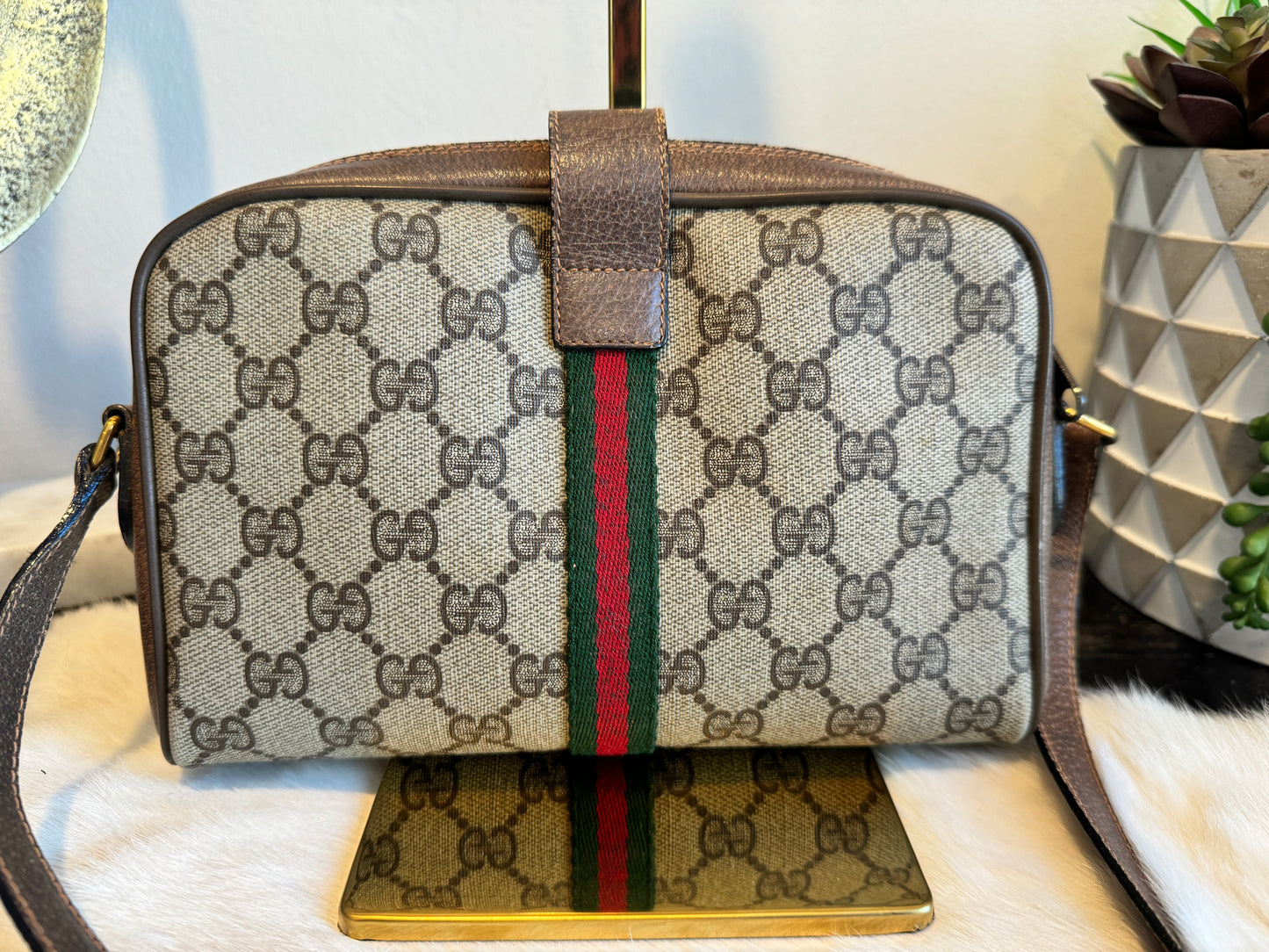 GUCCI Vintage Sherry Line Crossbody