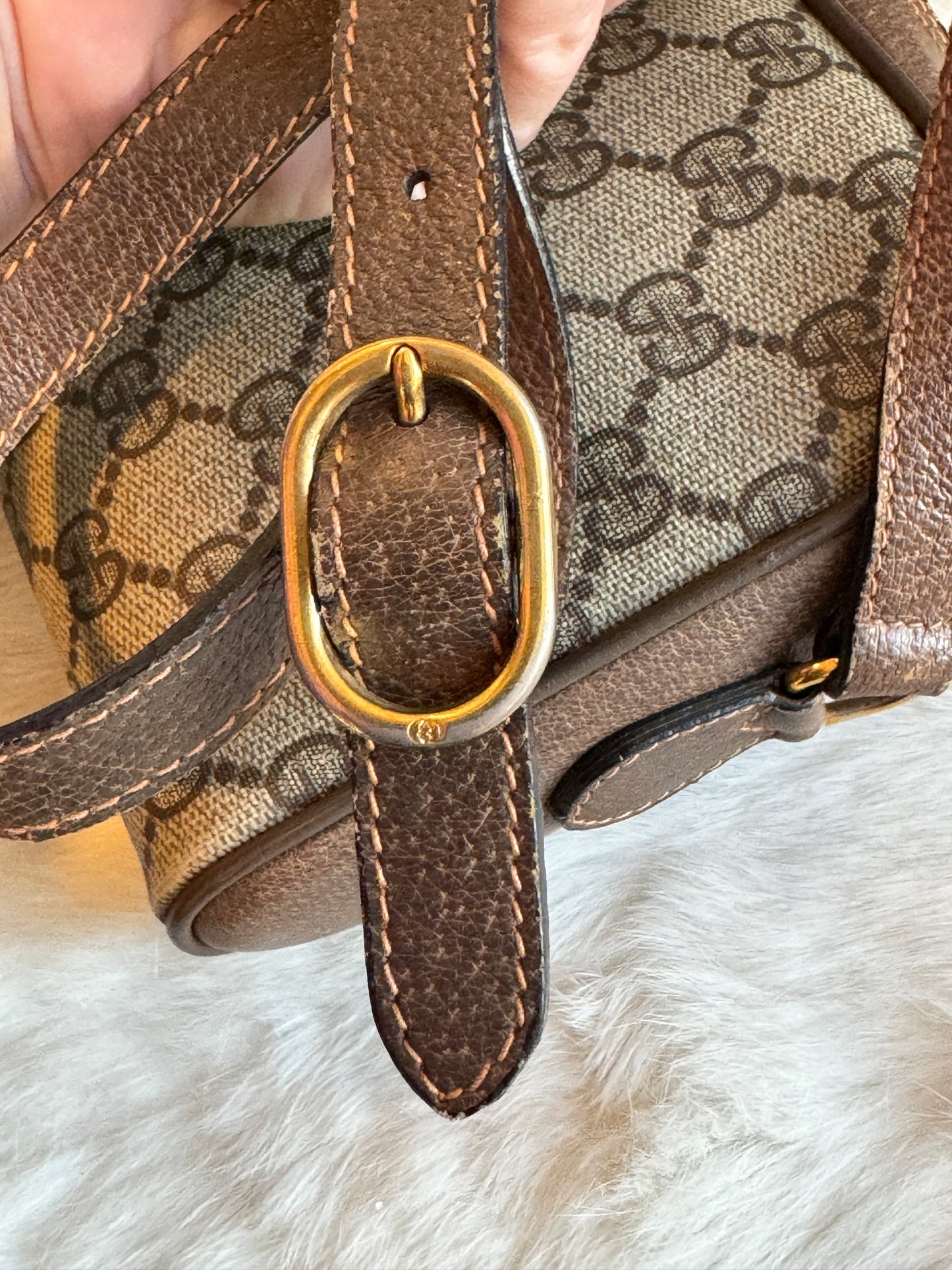GUCCI Vintage Sherry Line Crossbody