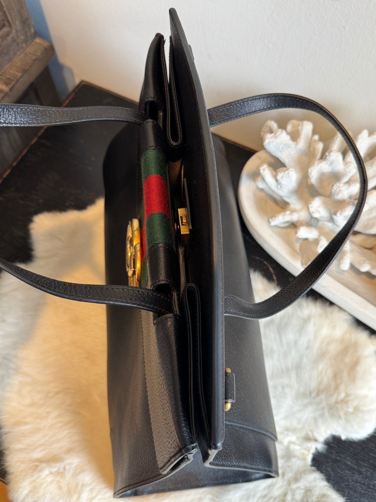 GUCCI RARE!! Linea Totem Large Black Tote Bag
