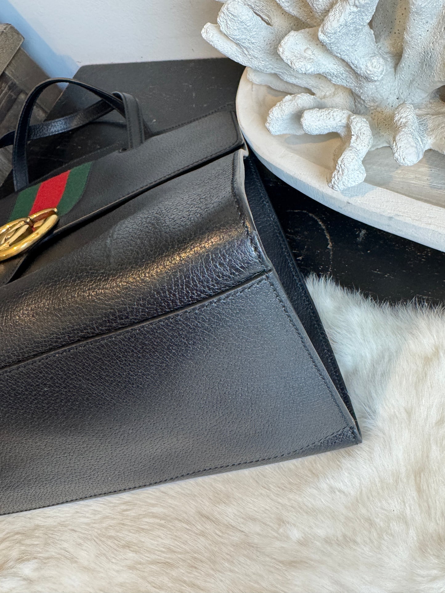 GUCCI RARE!! Linea Totem Large Black Tote Bag