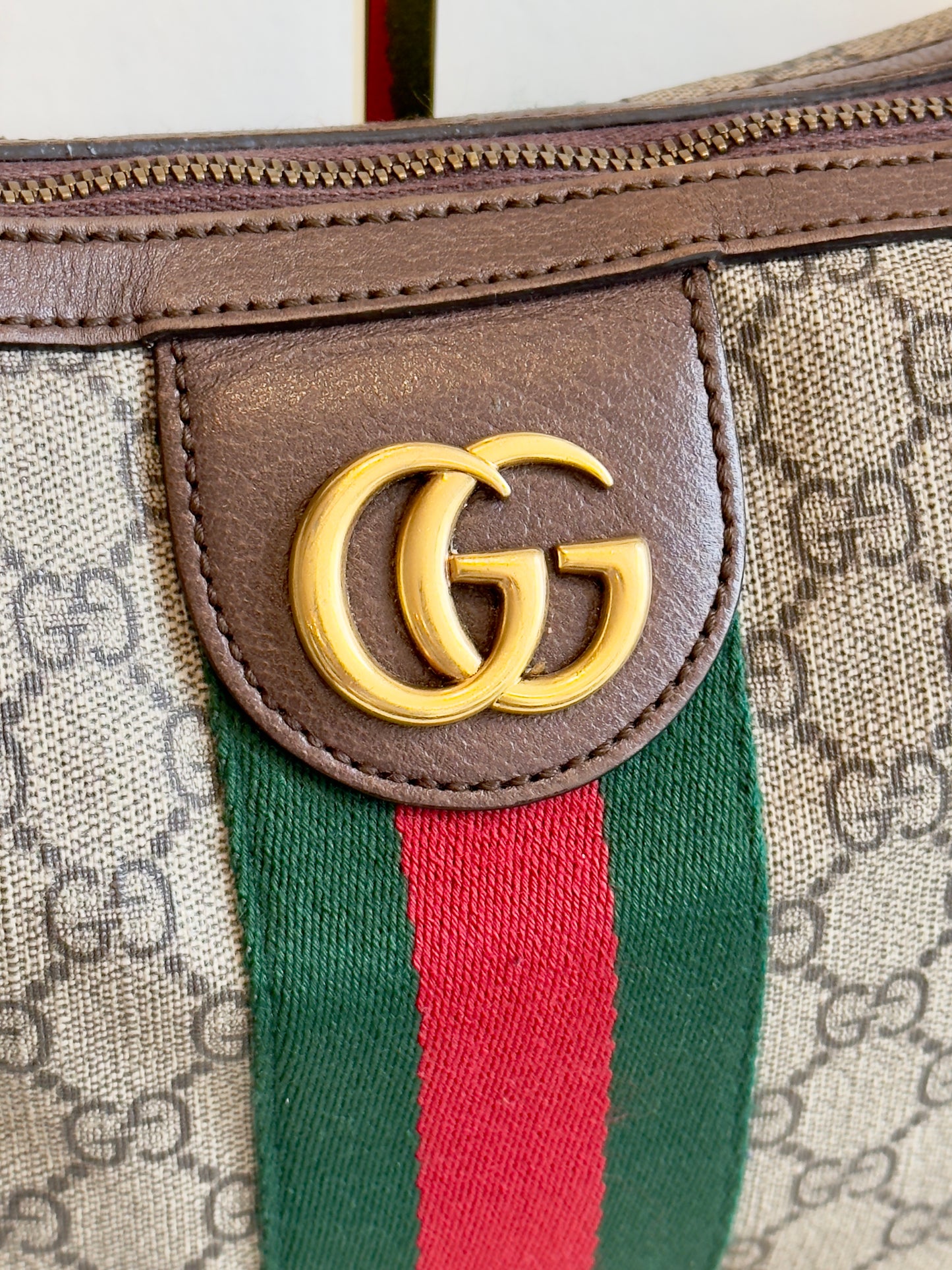 GUCCI Supreme Canvas Ophidia Crossbody
