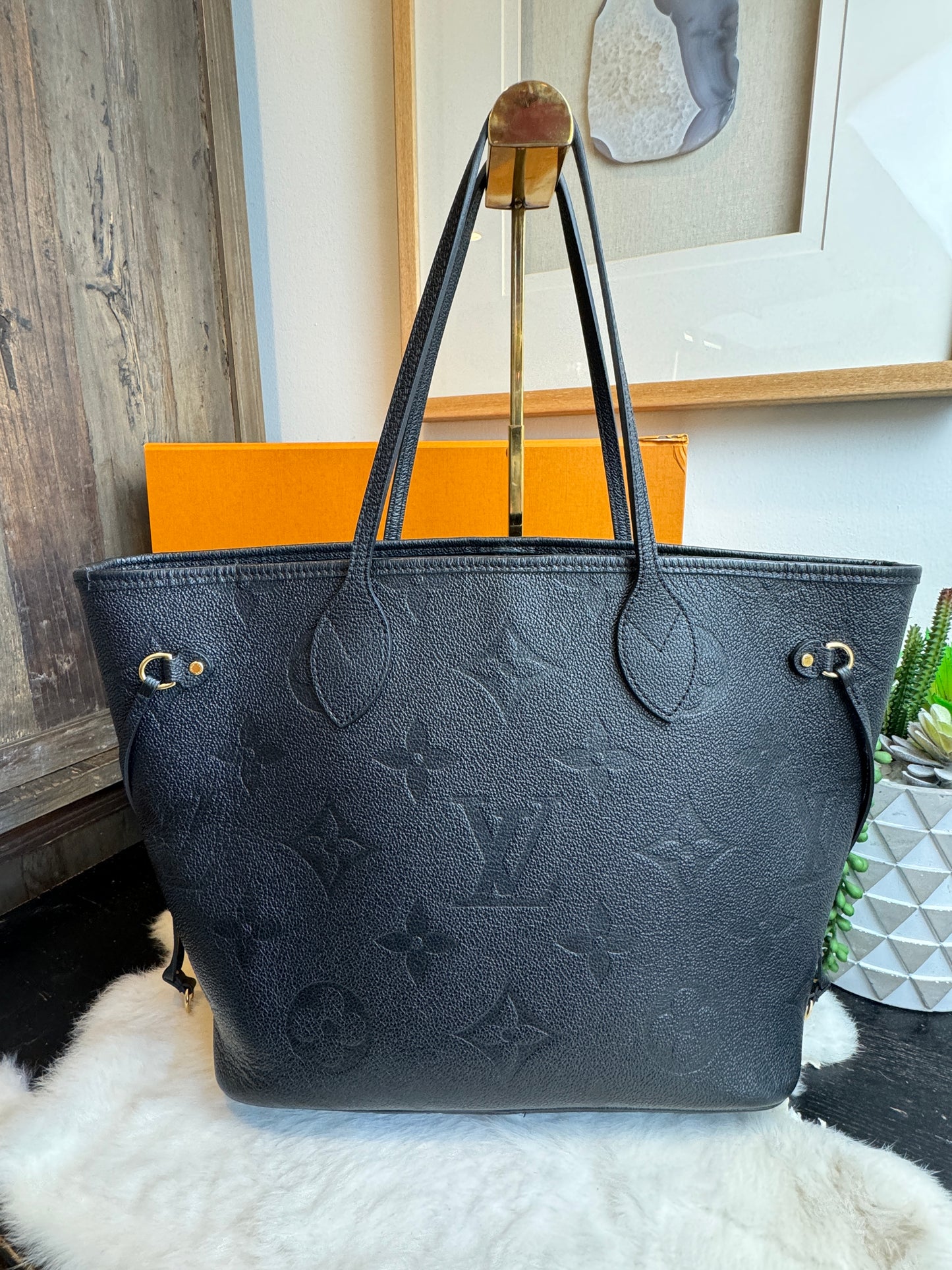 Louis Vuitton Neverfull MM Empreinte Black