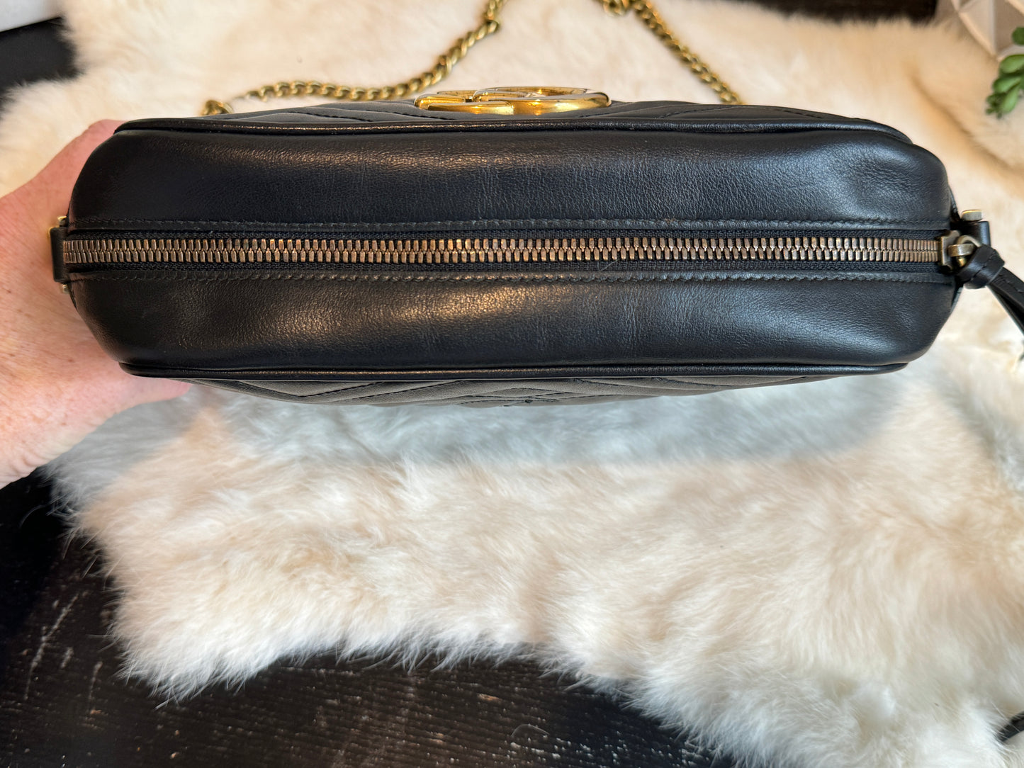 GUCCI Black Leather GG Marmont Small Camera Bag