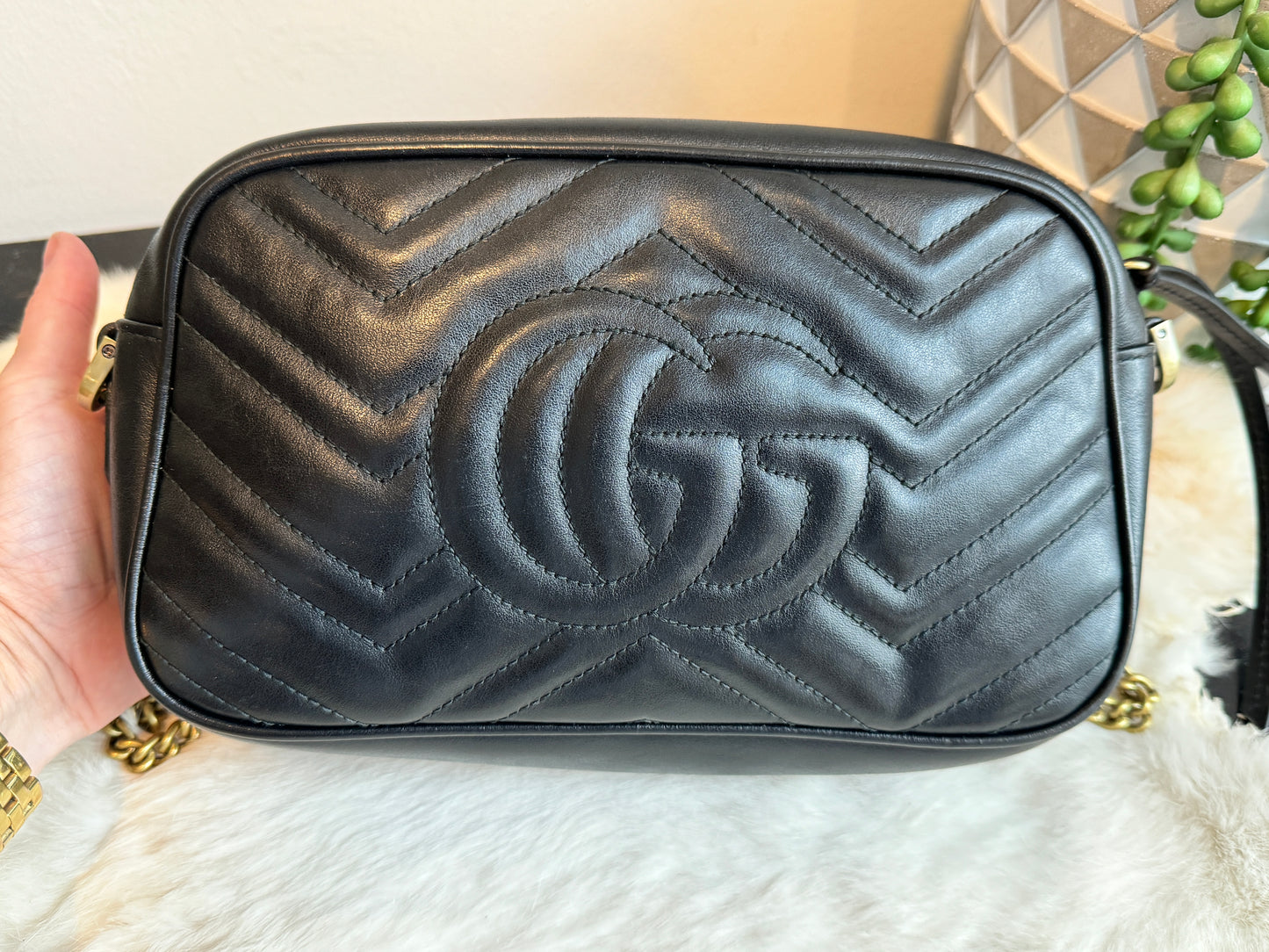 GUCCI Black Leather GG Marmont Small Camera Bag
