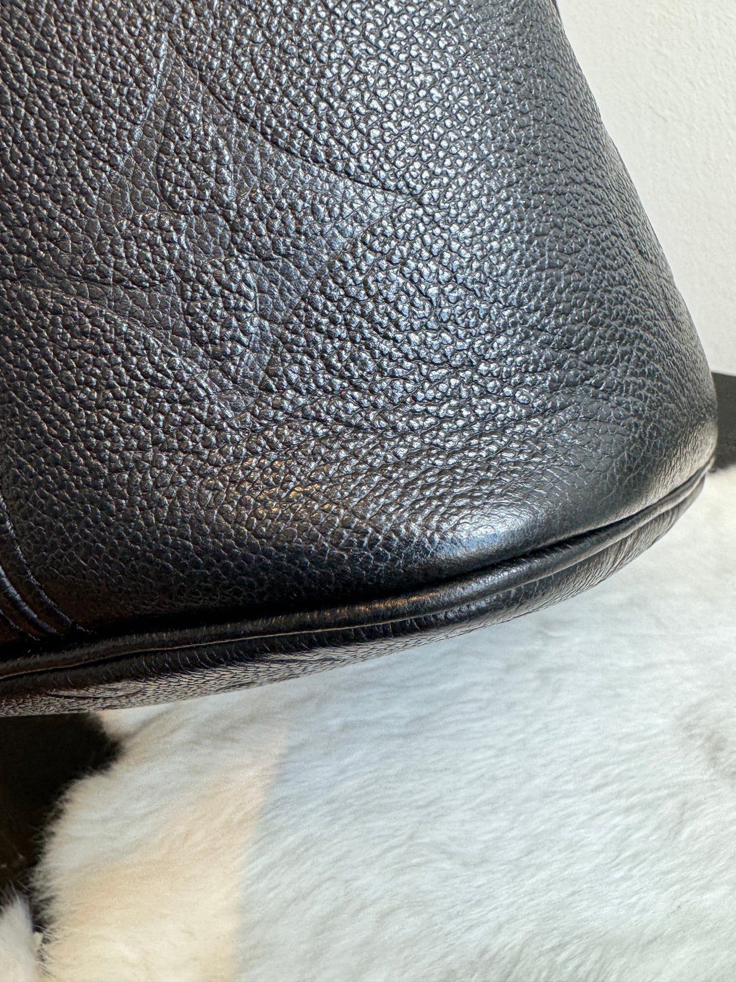 Louis Vuitton Neverfull MM Empreinte Black