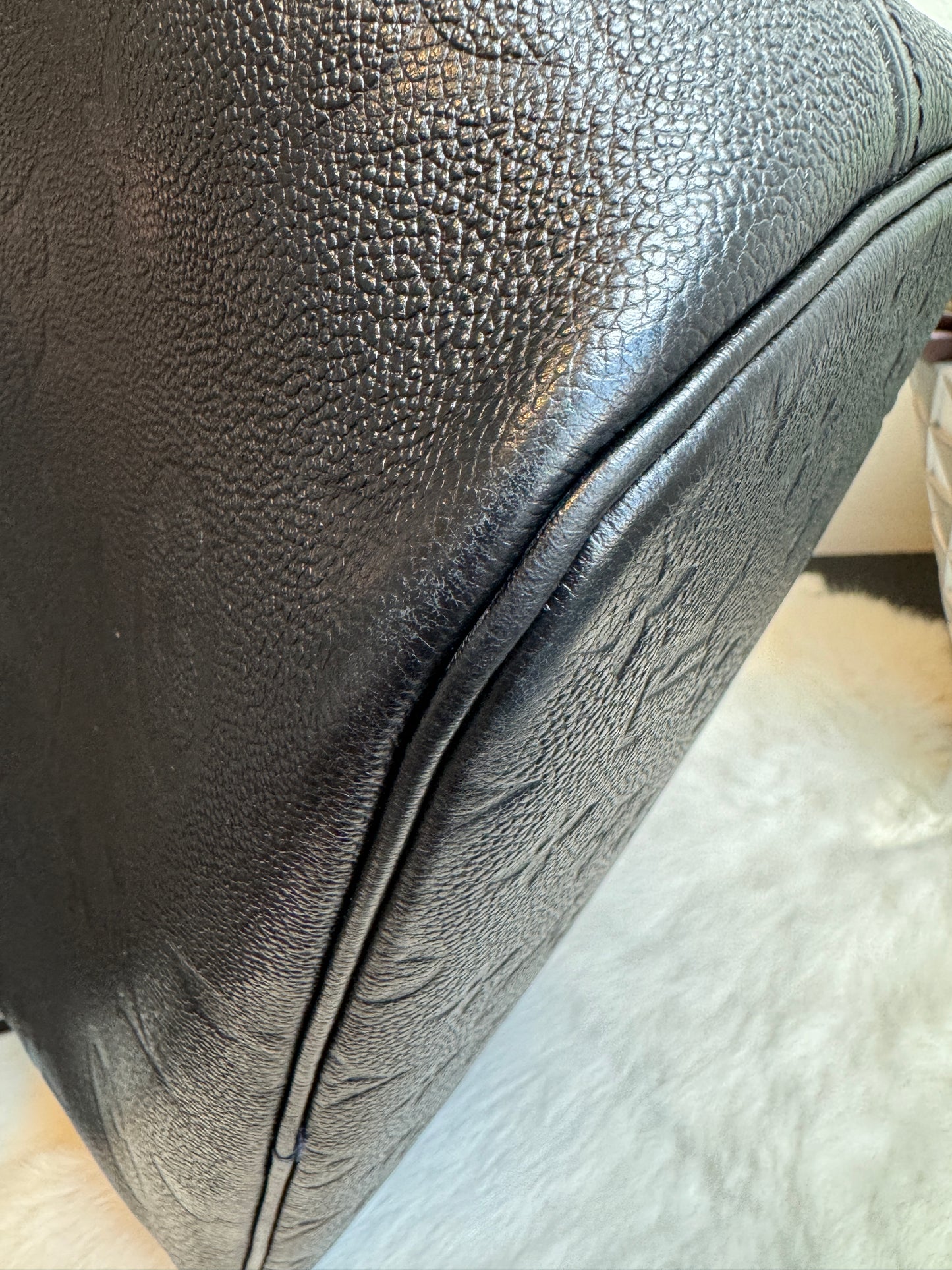 Louis Vuitton Neverfull MM Empreinte Black