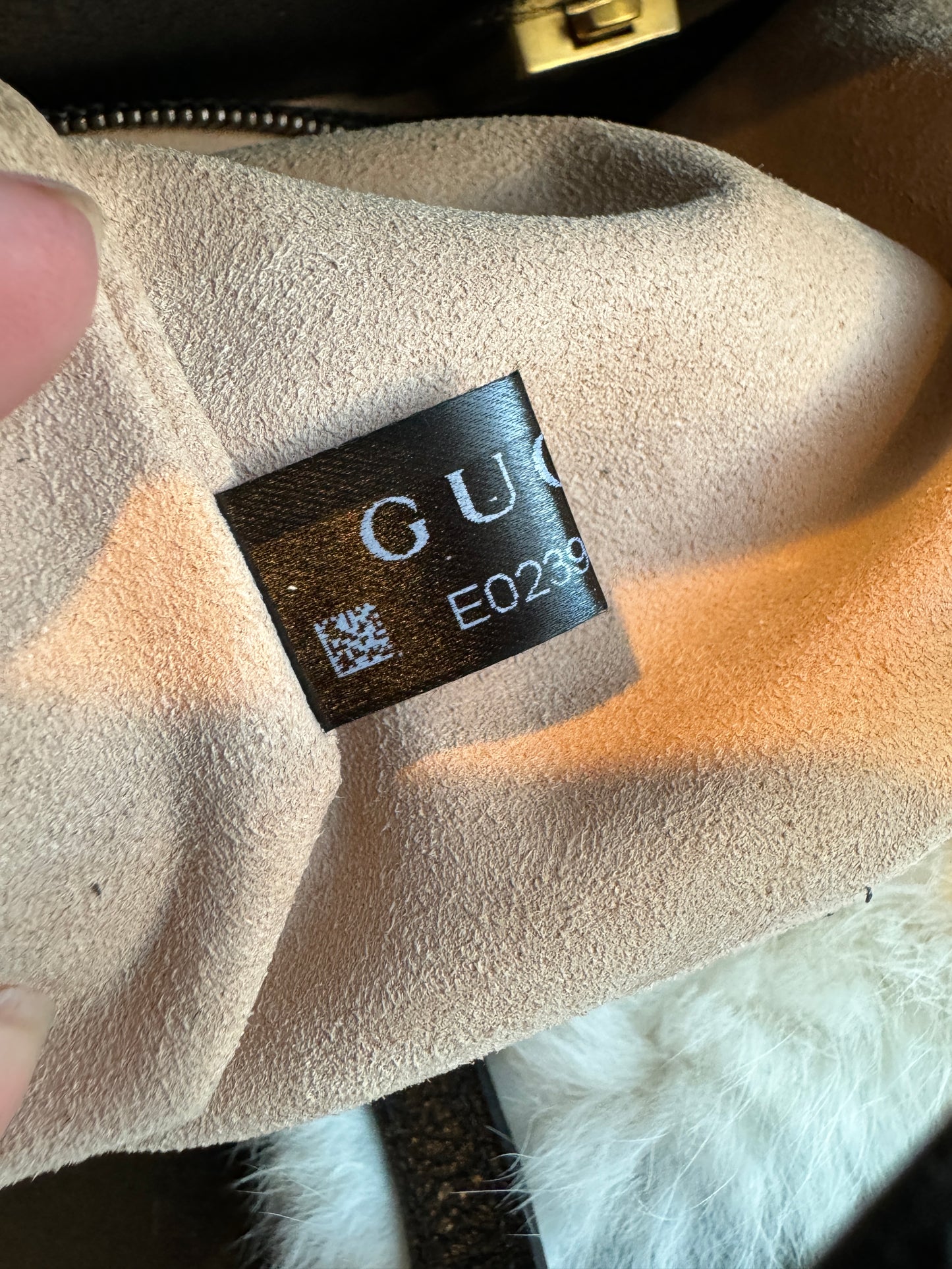 GUCCI RARE!! Linea Totem Large Black Tote Bag
