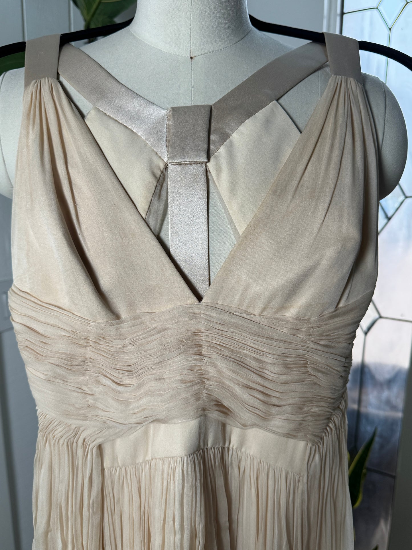 Versace Designer Couture Gown Silk Beige 38/4