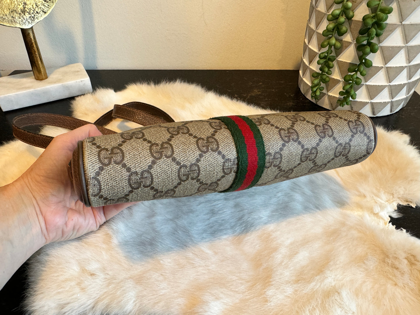 GUCCI Vintage Sherry Line Crossbody