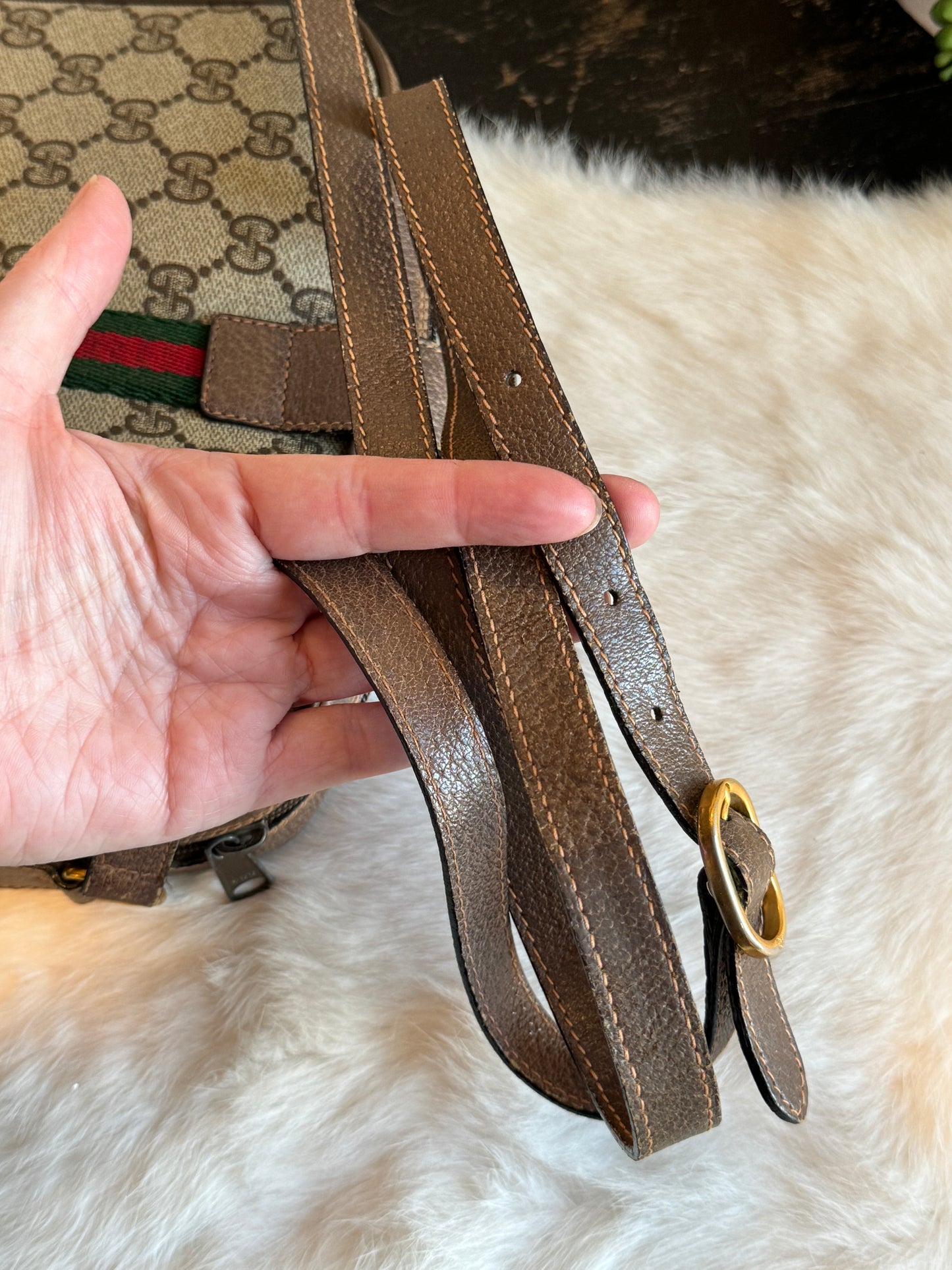 GUCCI Vintage Sherry Line Crossbody