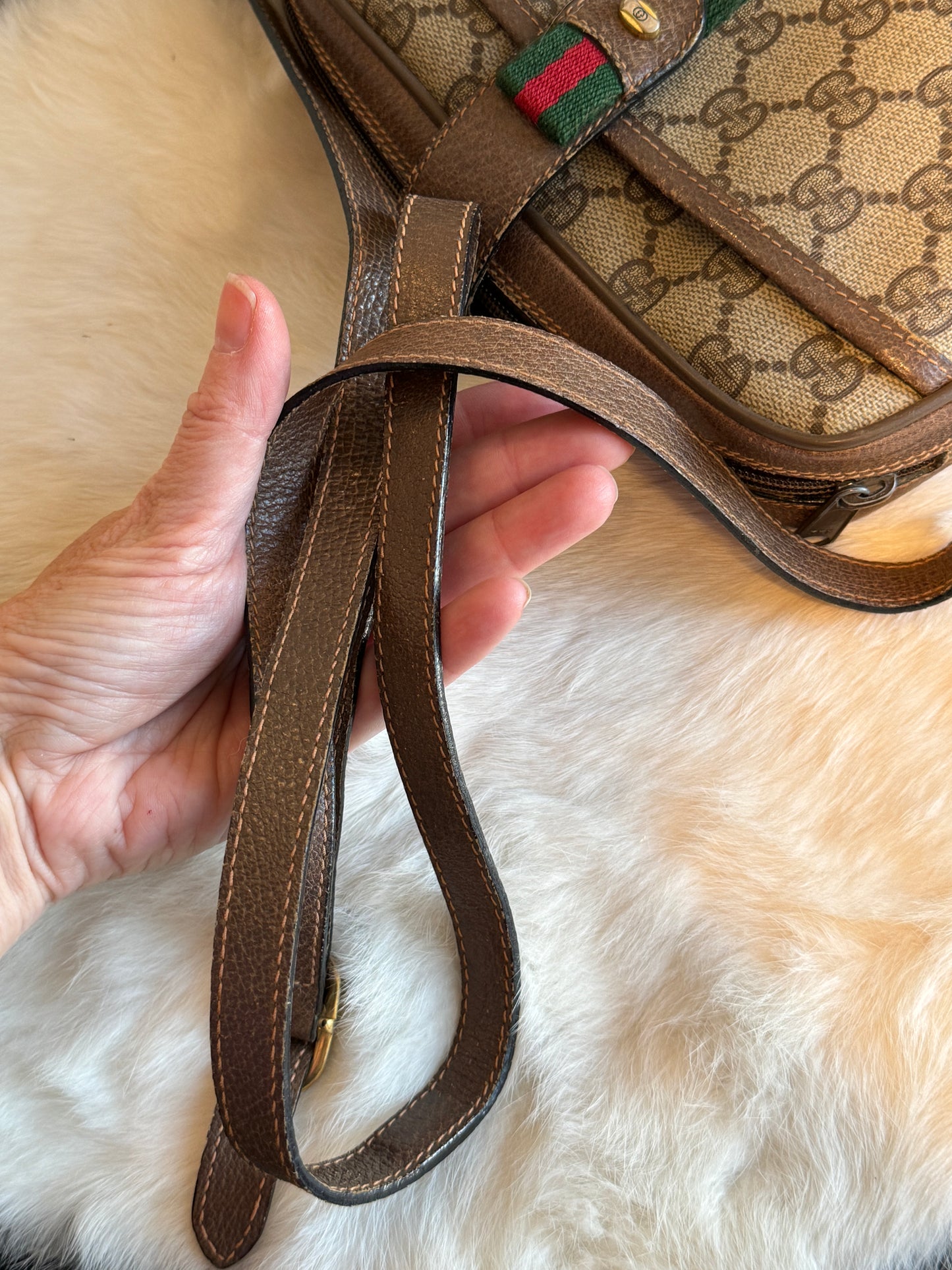 GUCCI Vintage Sherry Line Crossbody