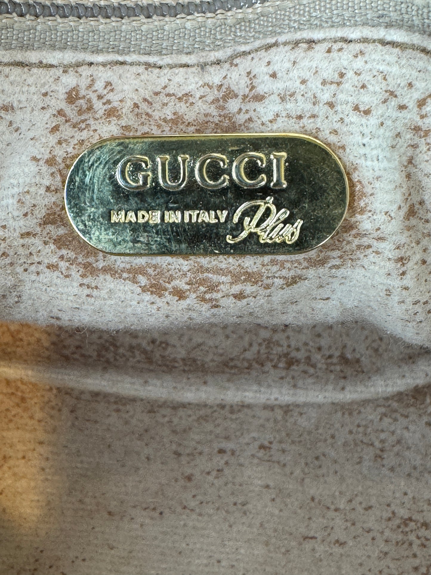 GUCCI Plus Mini Crossbody Chain Strap