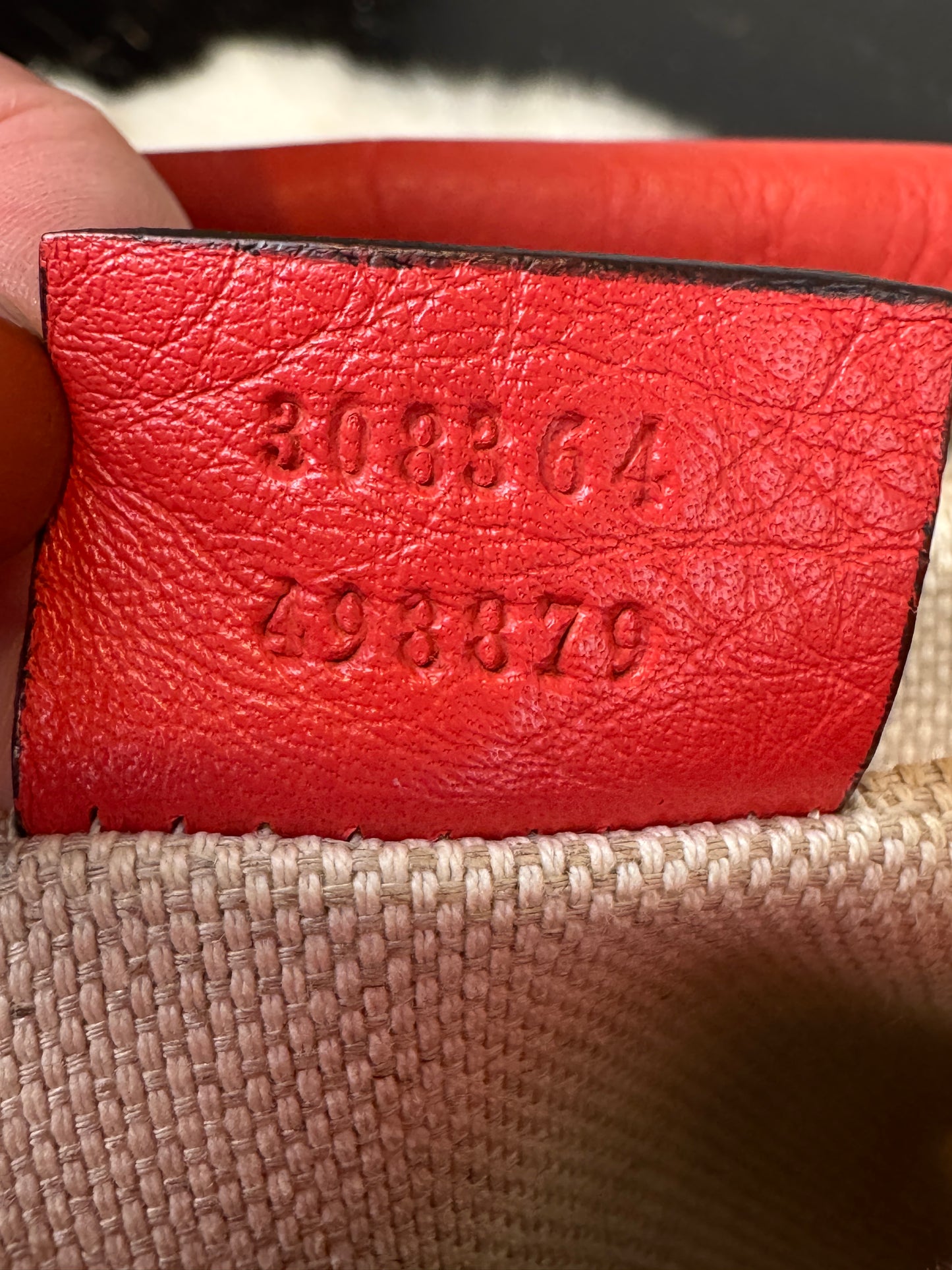 GUCCI Soho Disco Coral Pebbled Camera Bag