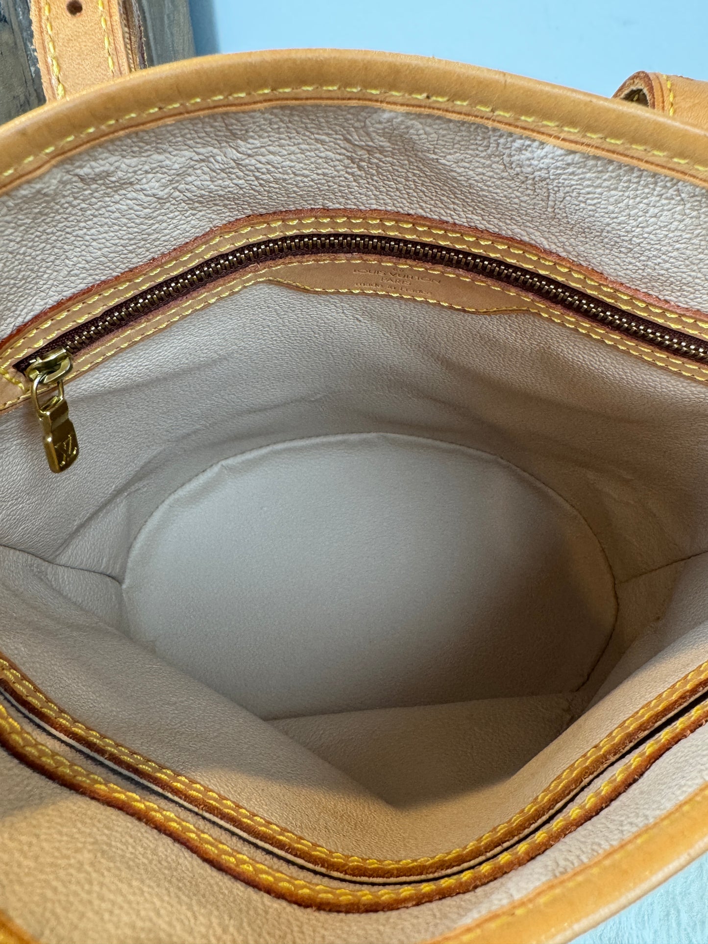 Louis Vuitton Monogram Petit Bucket PM