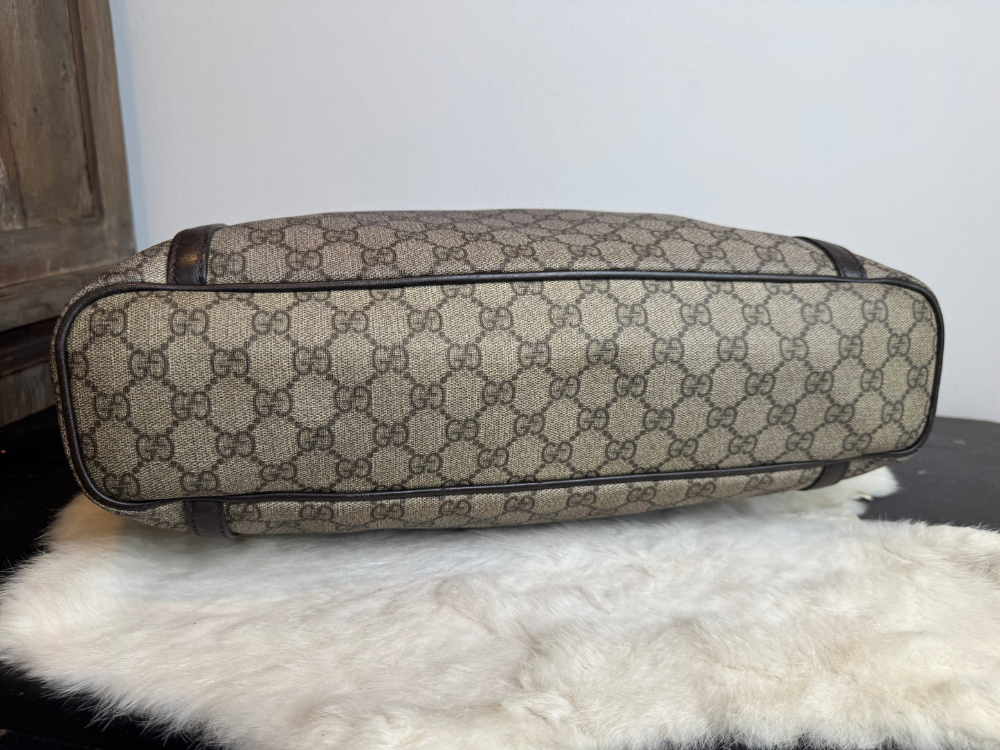 GUCCI Supreme Canvas Zip Top Dk Brown Tote