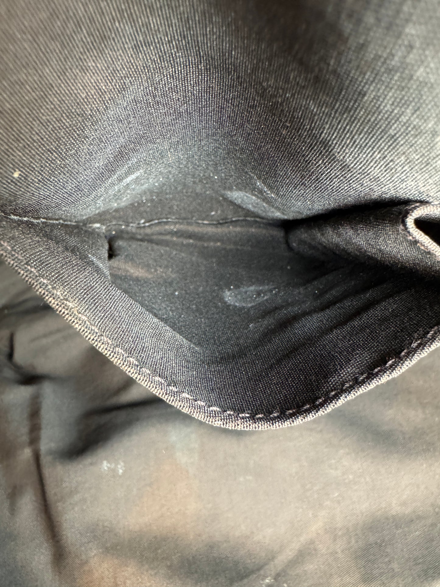 GUCCI Supreme Canvas Zip Top Dk Brown Tote