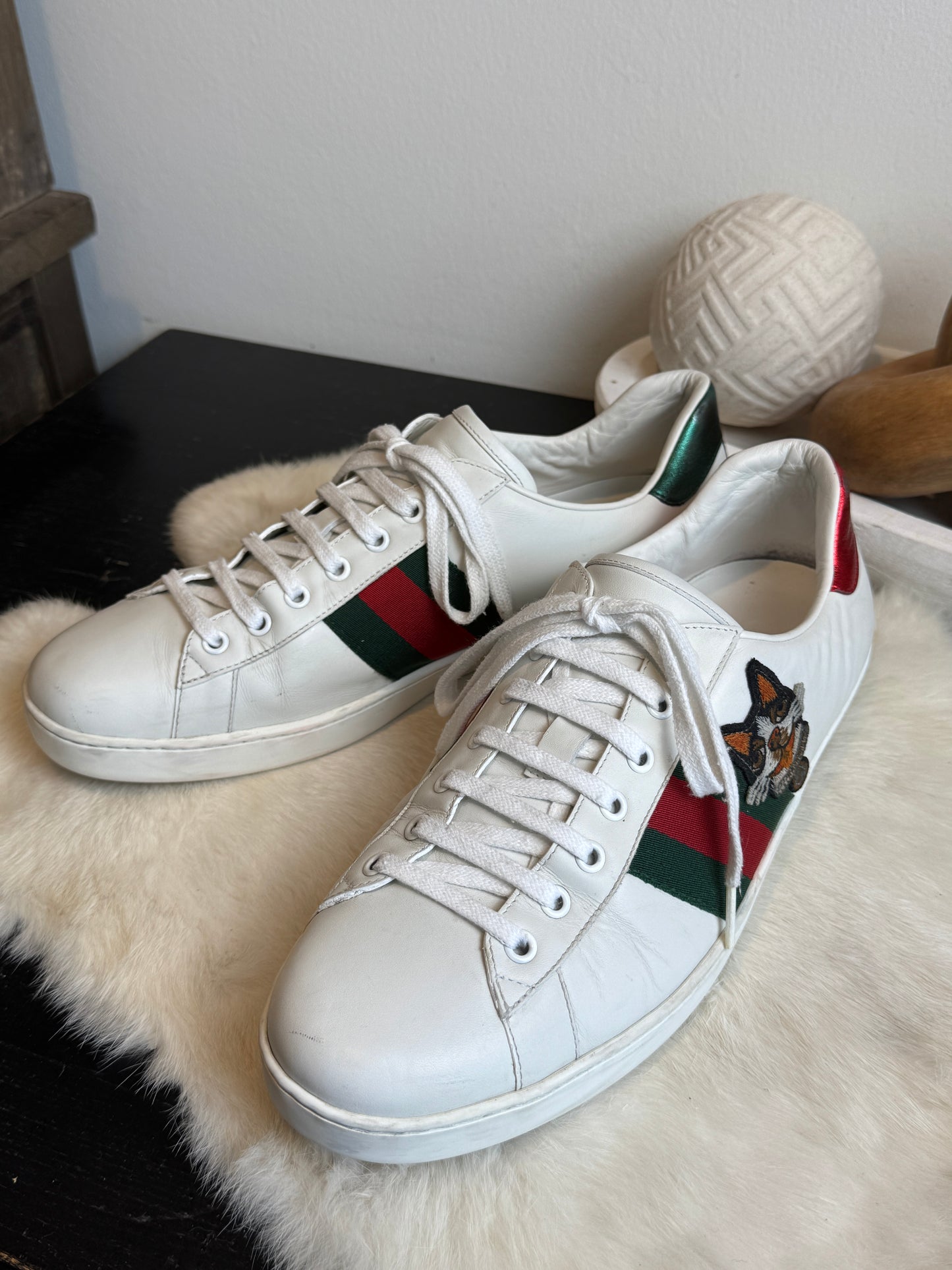 Gucci Men's Limited Edition Bull Dogs Sneakers 10.5EU