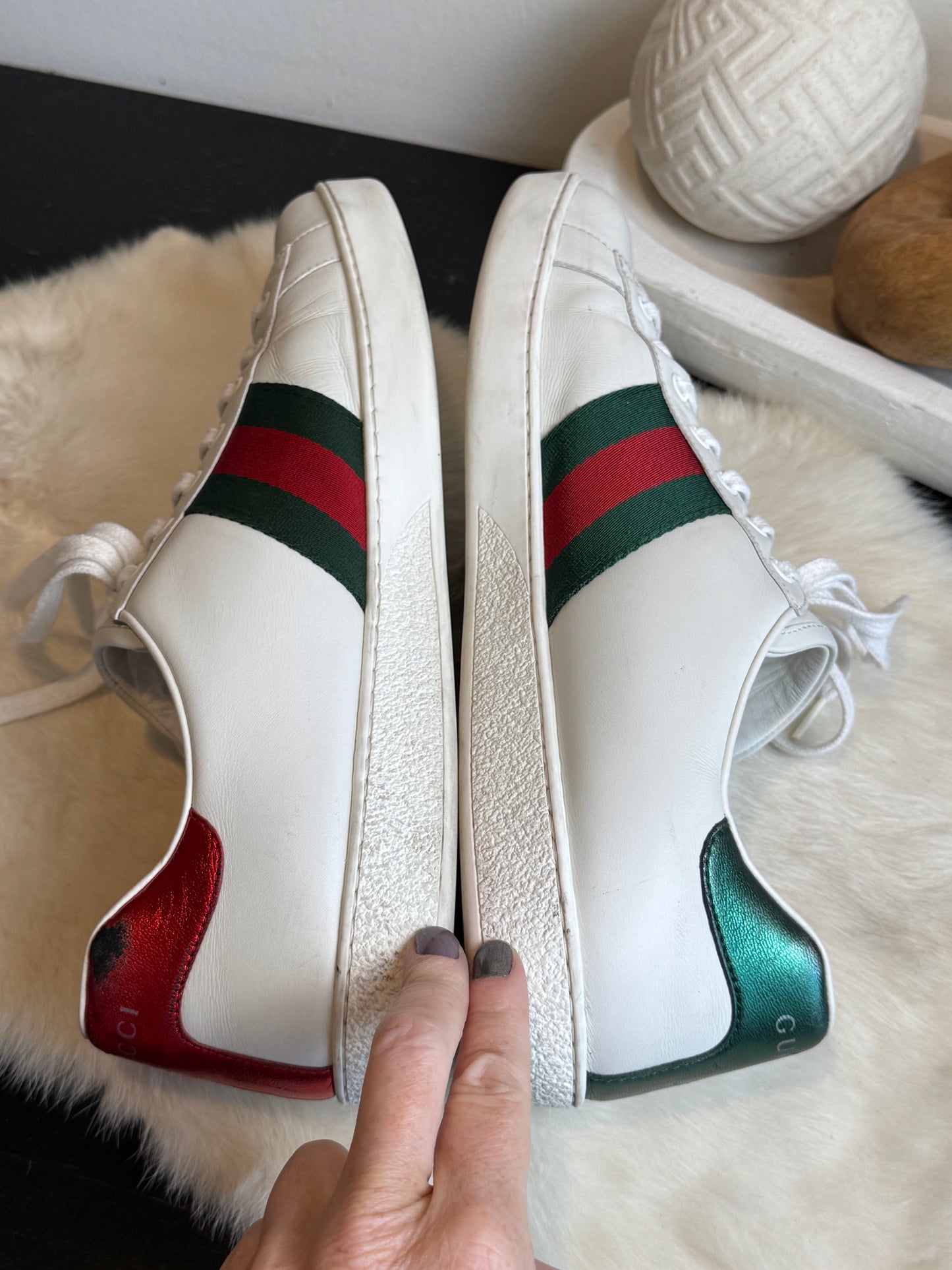 Gucci Men's Limited Edition Bull Dogs Sneakers 10.5EU