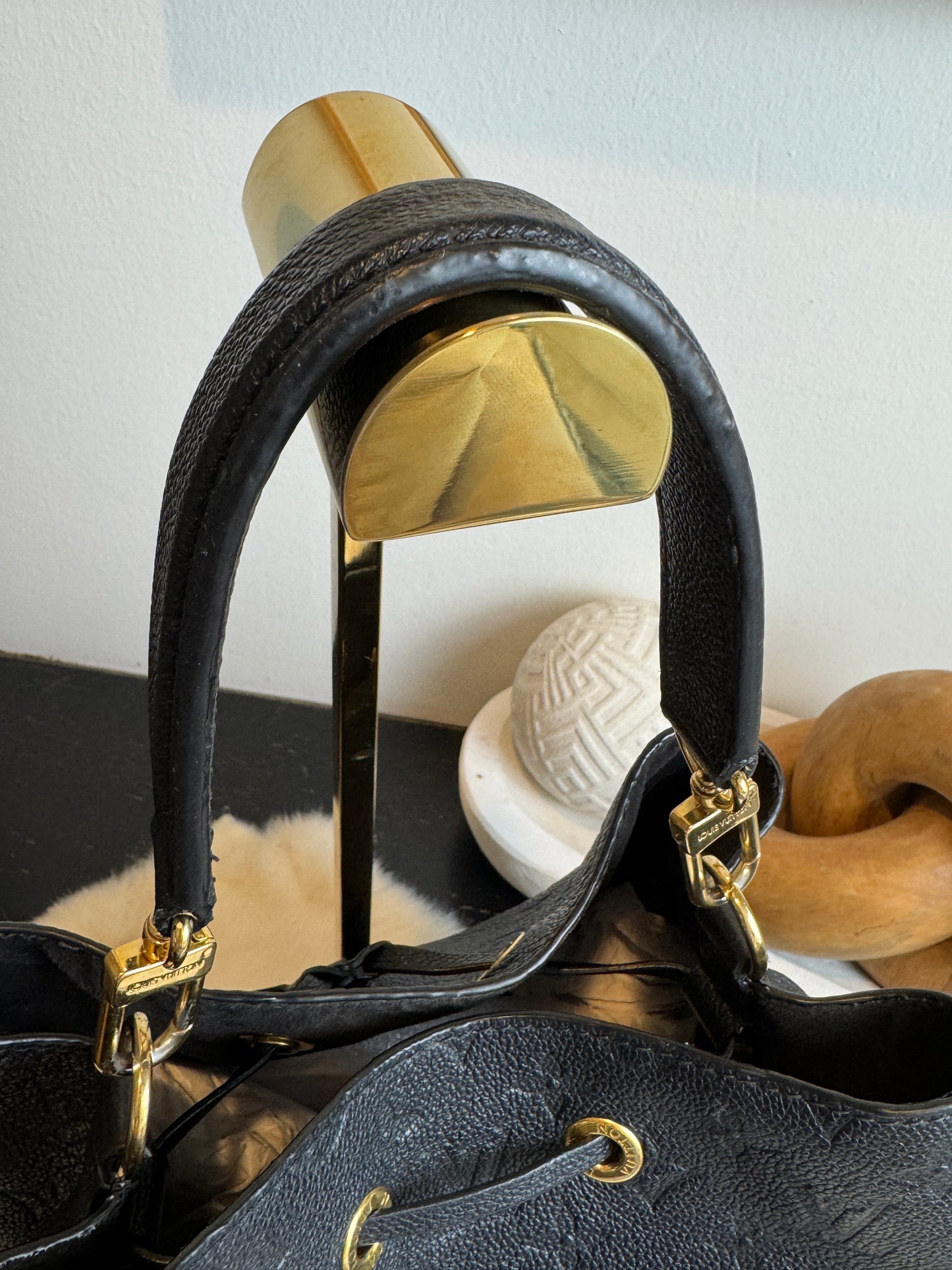 Louis Vuitton Monogram Empreinte Neonoe Noir/Black 2-Way