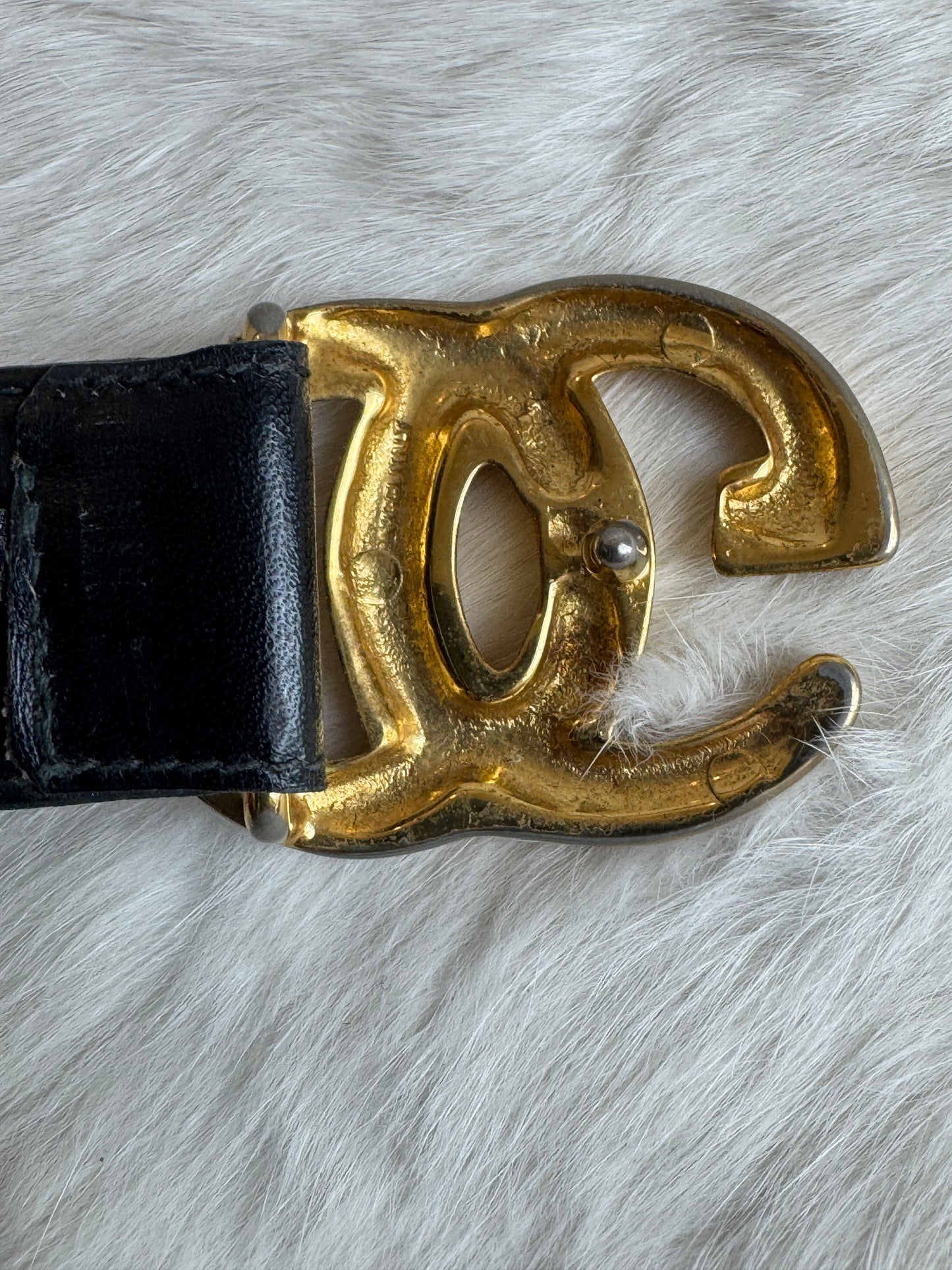 Gucci Vintage Black Leather 1 1/8" Belt Gold GG