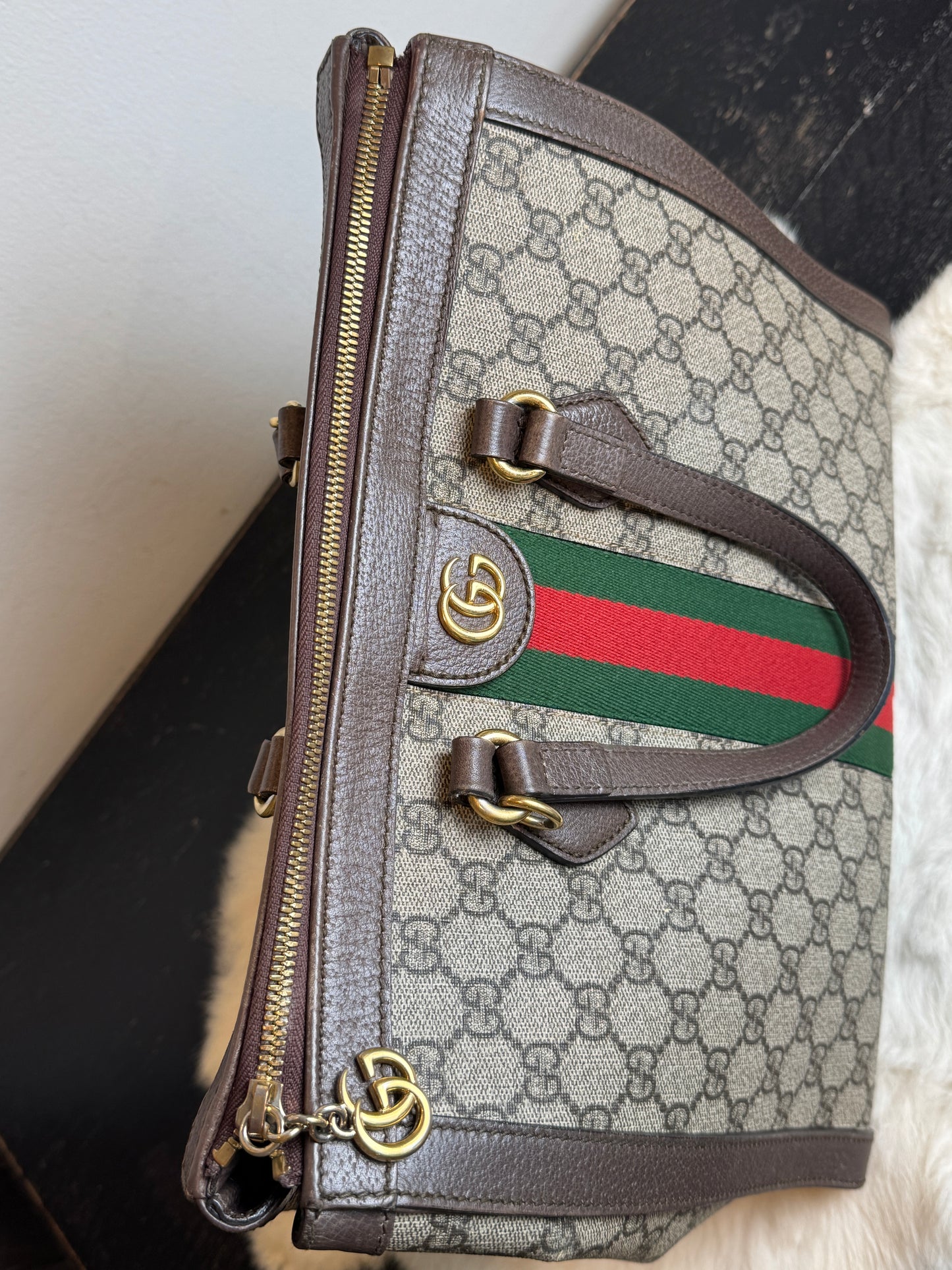 GUCCI Ophidia Supreme Canvas Zip Top Medium 2-Way Tote