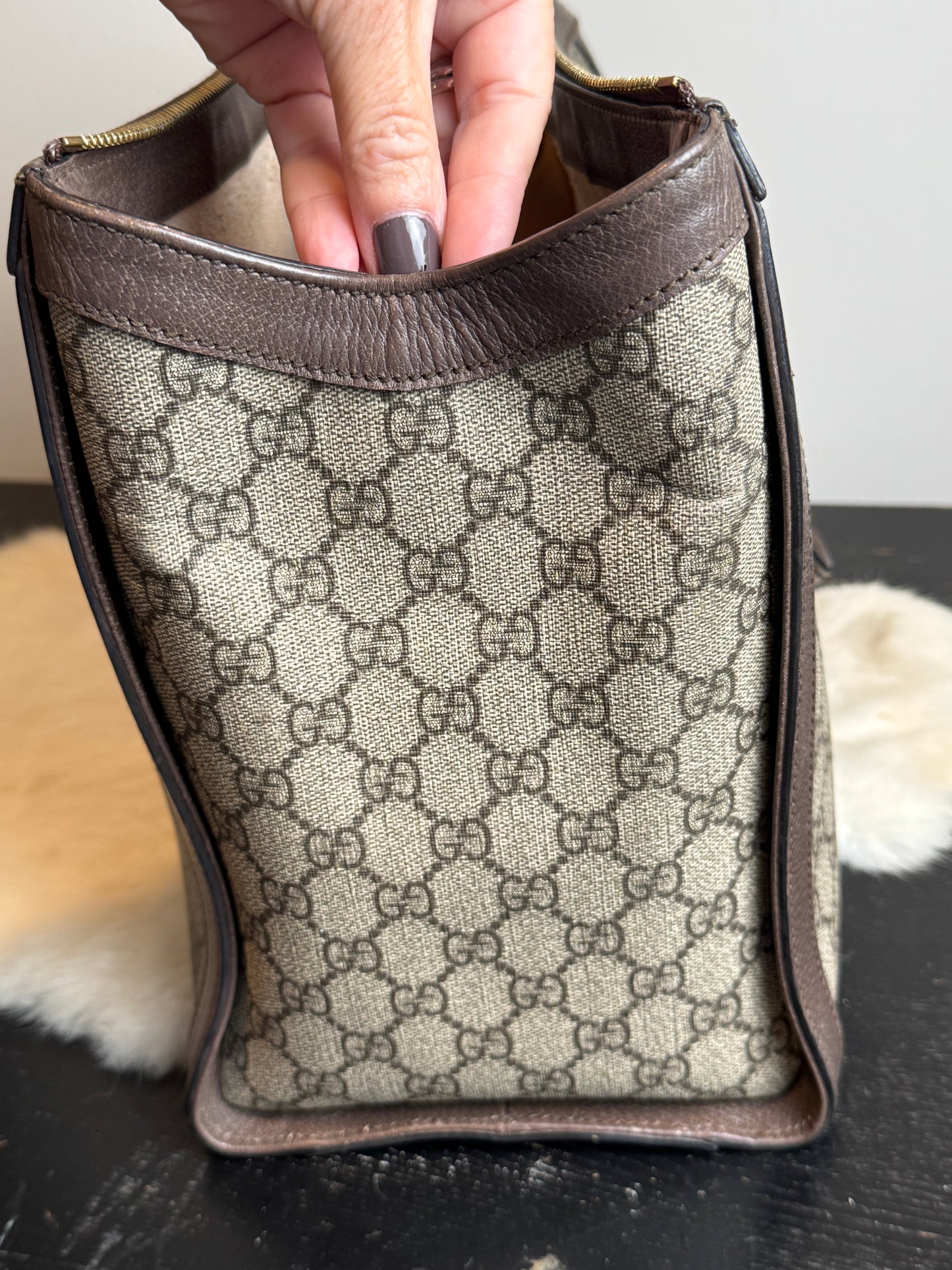 GUCCI Ophidia Supreme Canvas Zip Top Medium 2-Way Tote