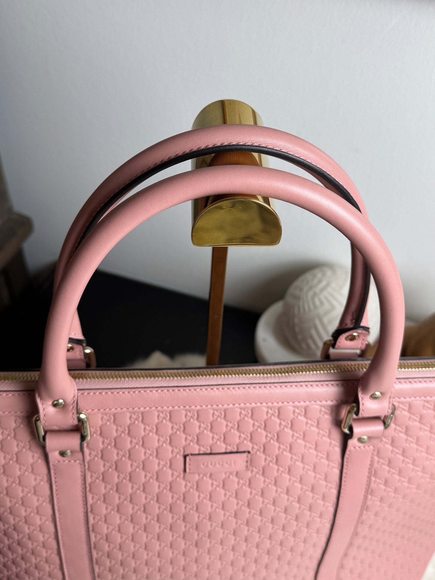 GUCCI Pink Soft Micro-Guccissima Large Zippered Satchel