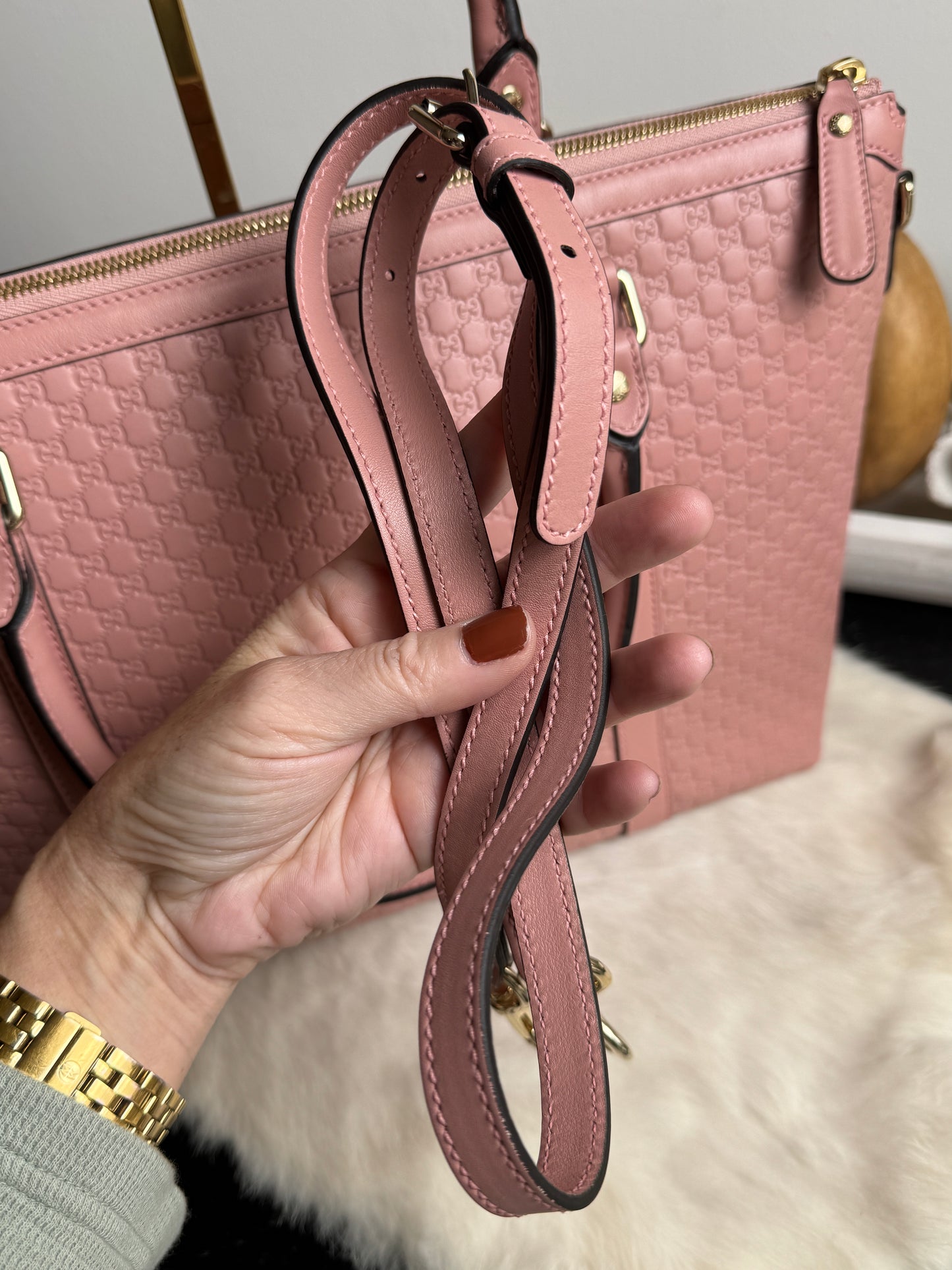 GUCCI Pink Soft Micro-Guccissima Large Zippered Satchel