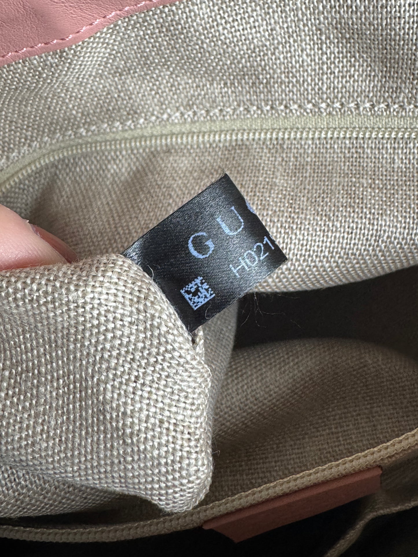 GUCCI Pink Soft Micro-Guccissima Large Zippered Satchel