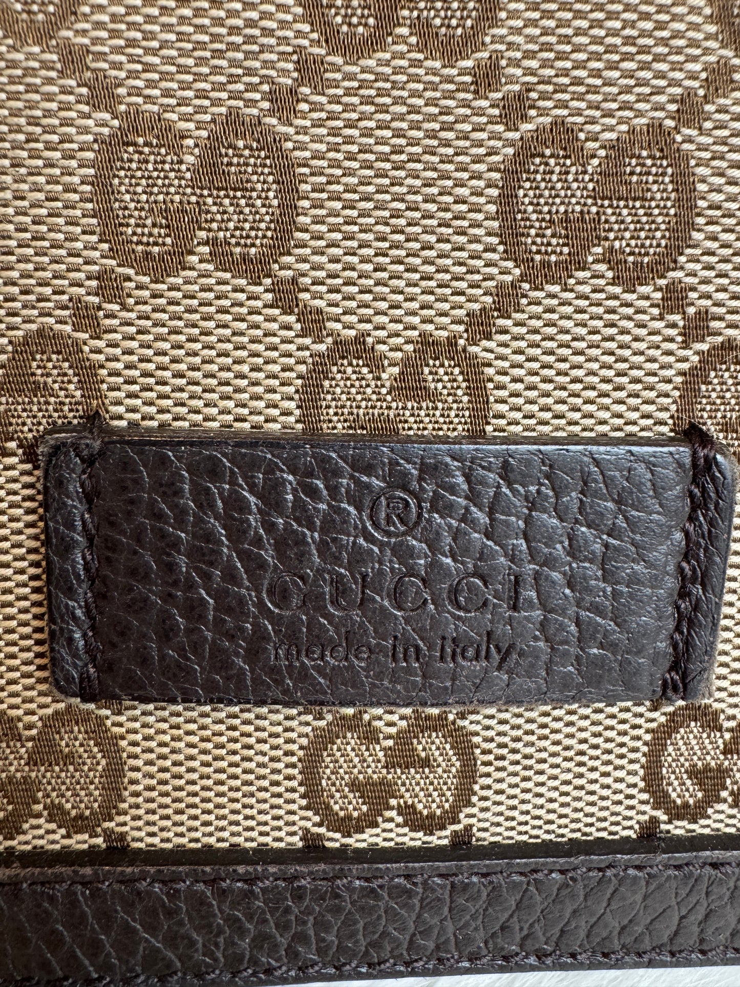 GUCCI Monogram Brown Canvas Large Messenger Bag