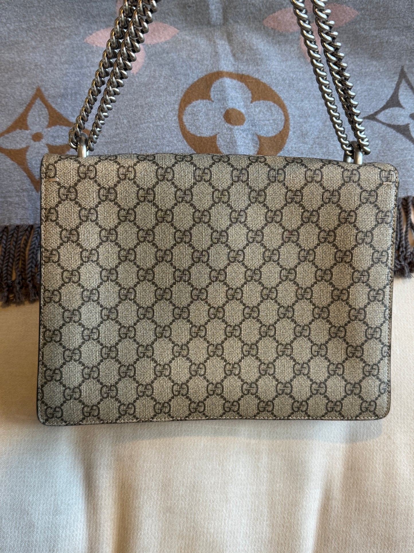 GUCCI GG Supreme Canvas Medium Dionysus