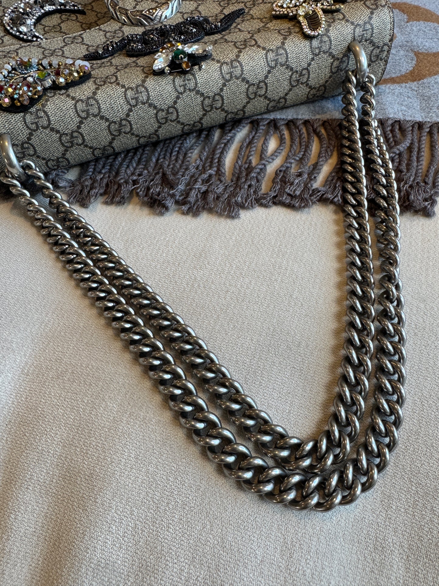 GUCCI GG Supreme Canvas Medium Dionysus