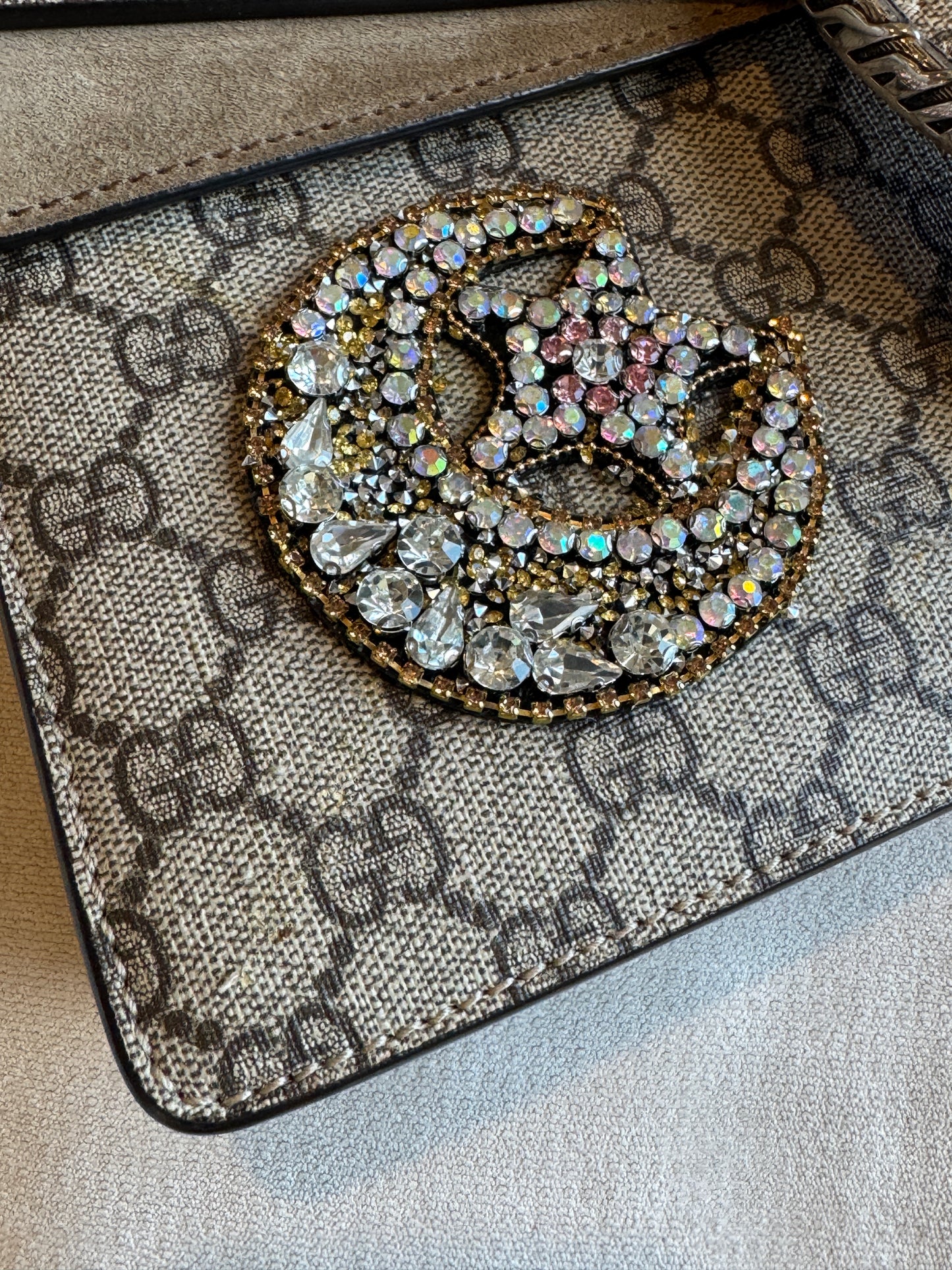 GUCCI GG Supreme Canvas Medium Dionysus