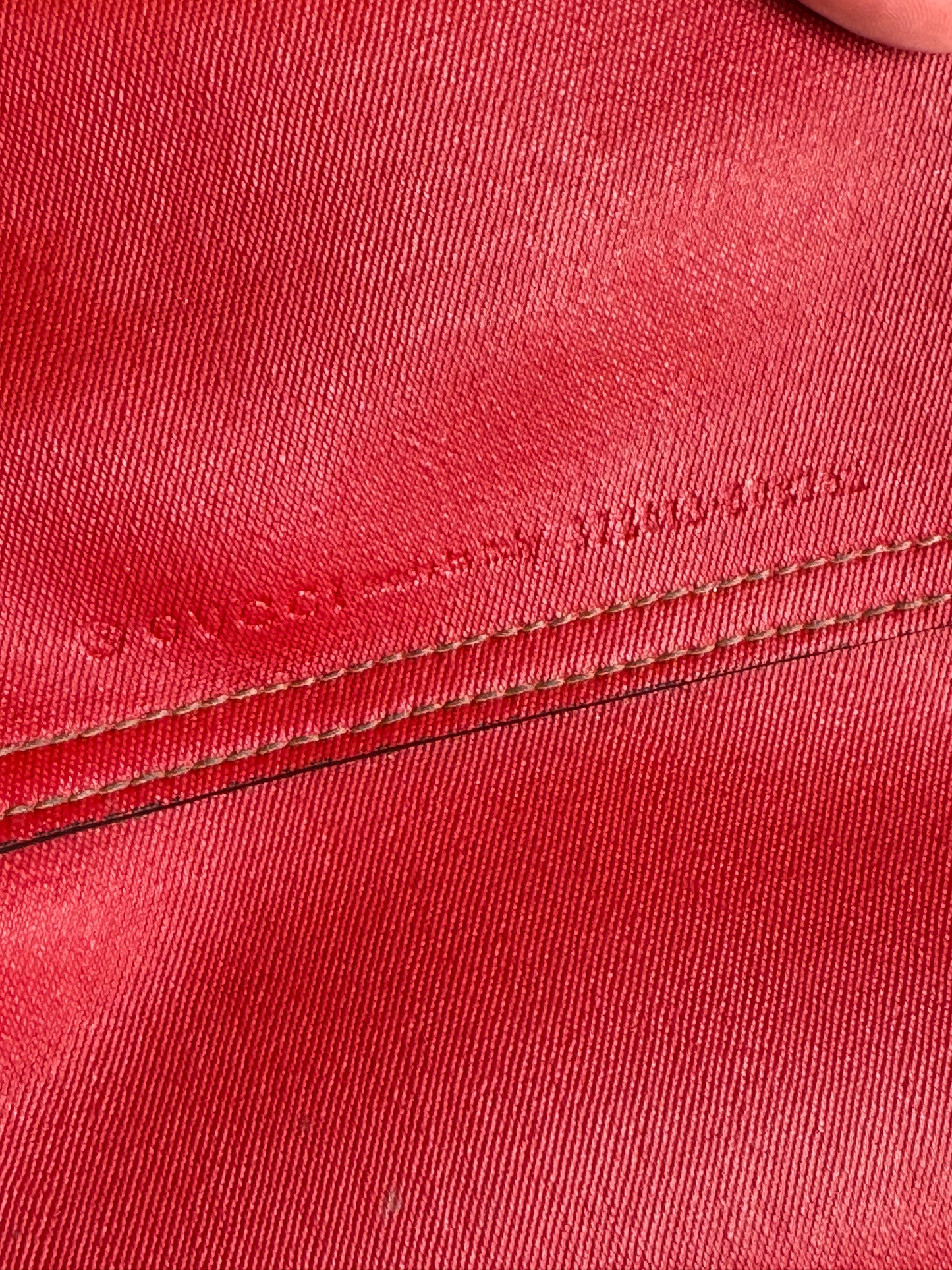 GUCCI Turnaround Supreme Canvas Reversible Tote Small Red