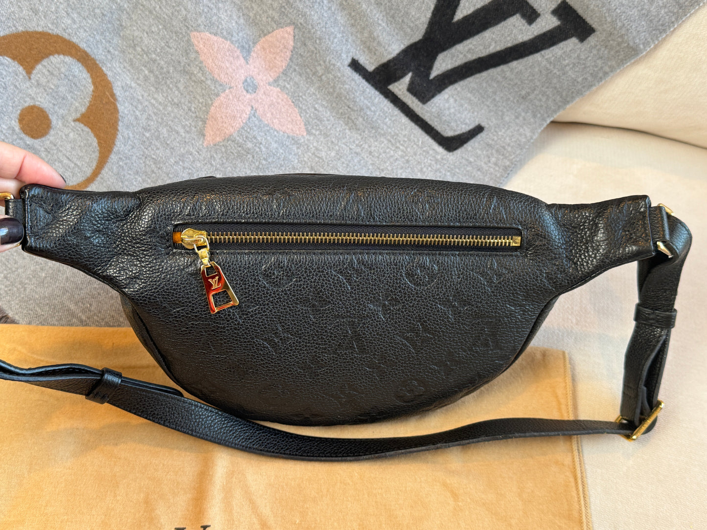 Louis Vuitton Empreinte Noir Original Bumbag