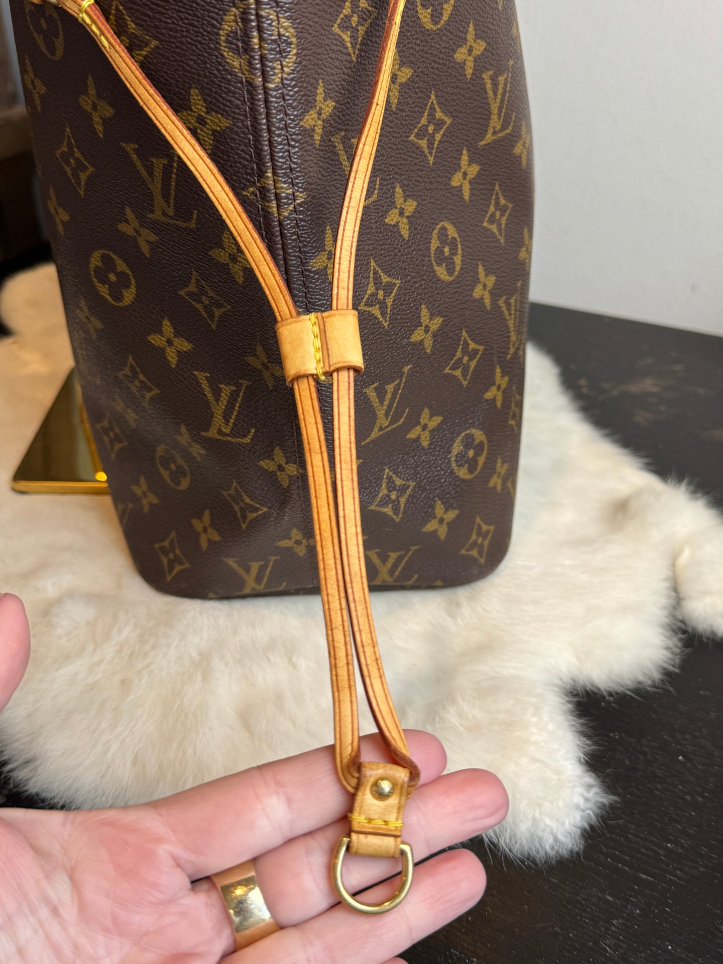 Louis Vuitton Neverfull MM Monogram