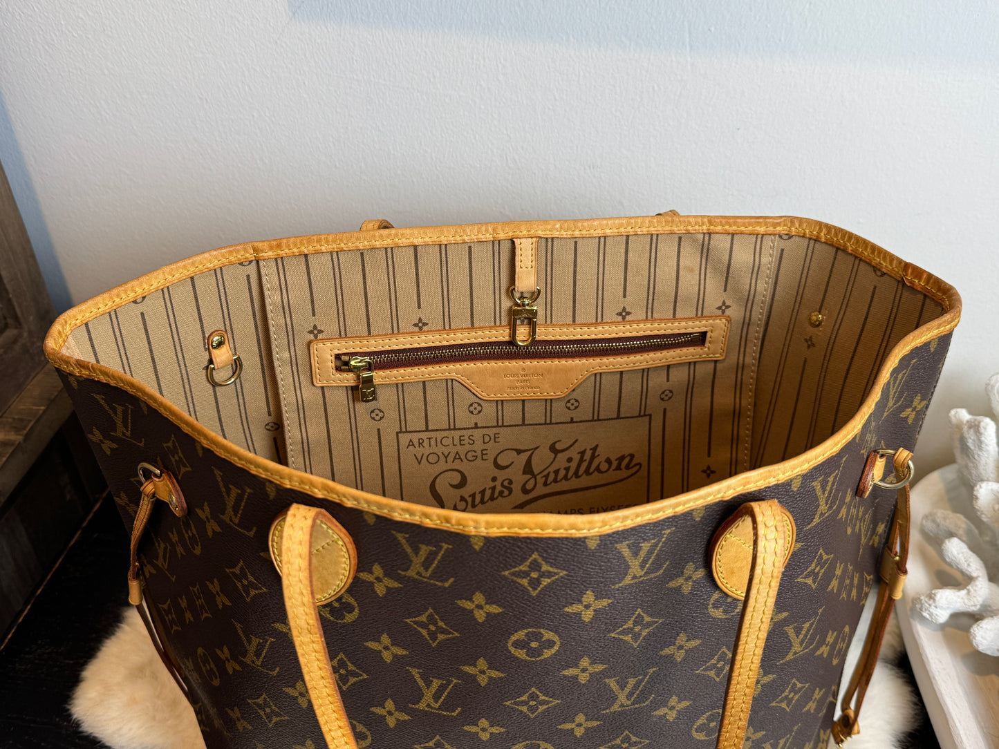 Louis Vuitton Neverfull MM Monogram