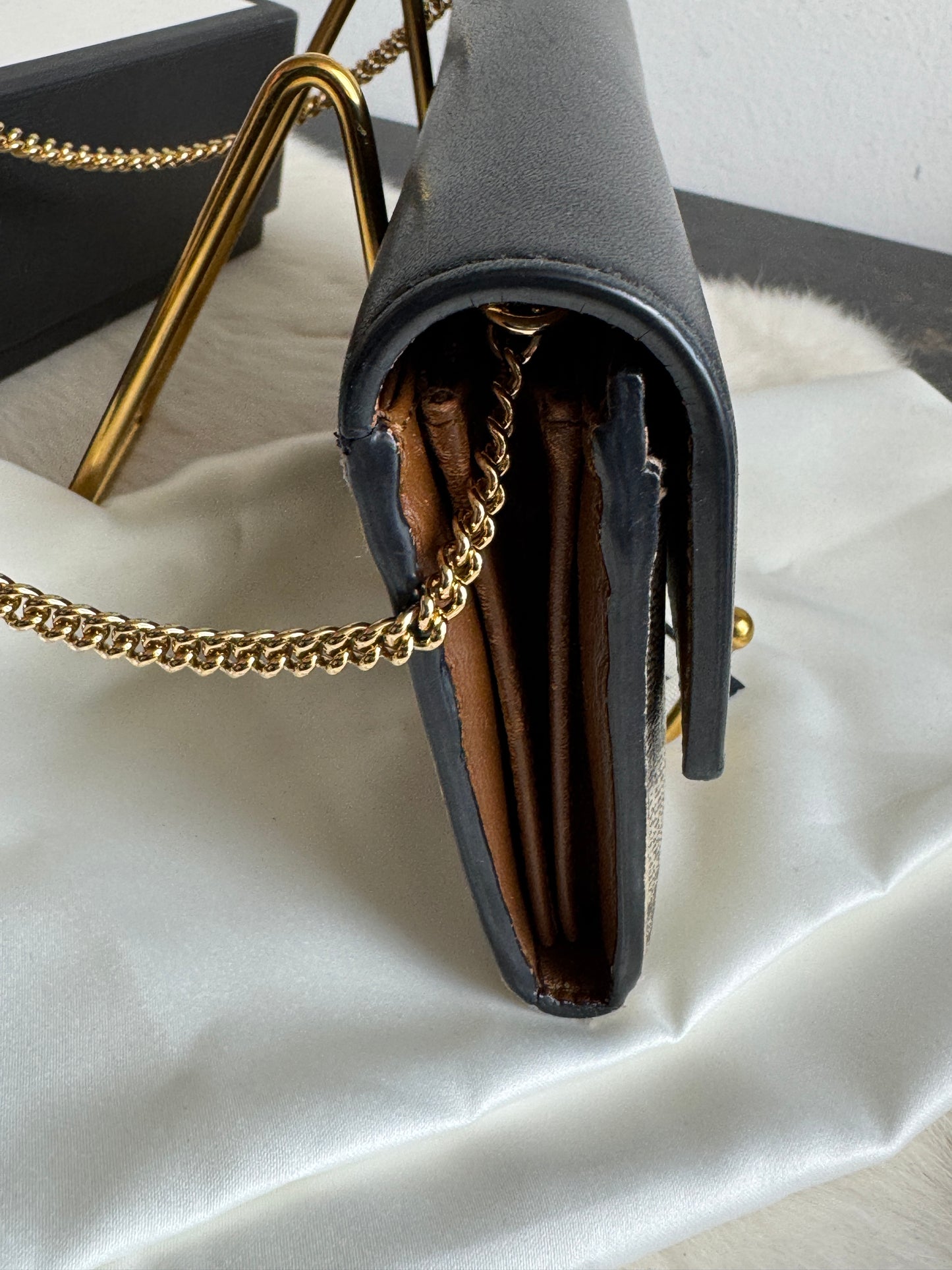 GUCCI Supreme Padlock Wallet On Chain Black