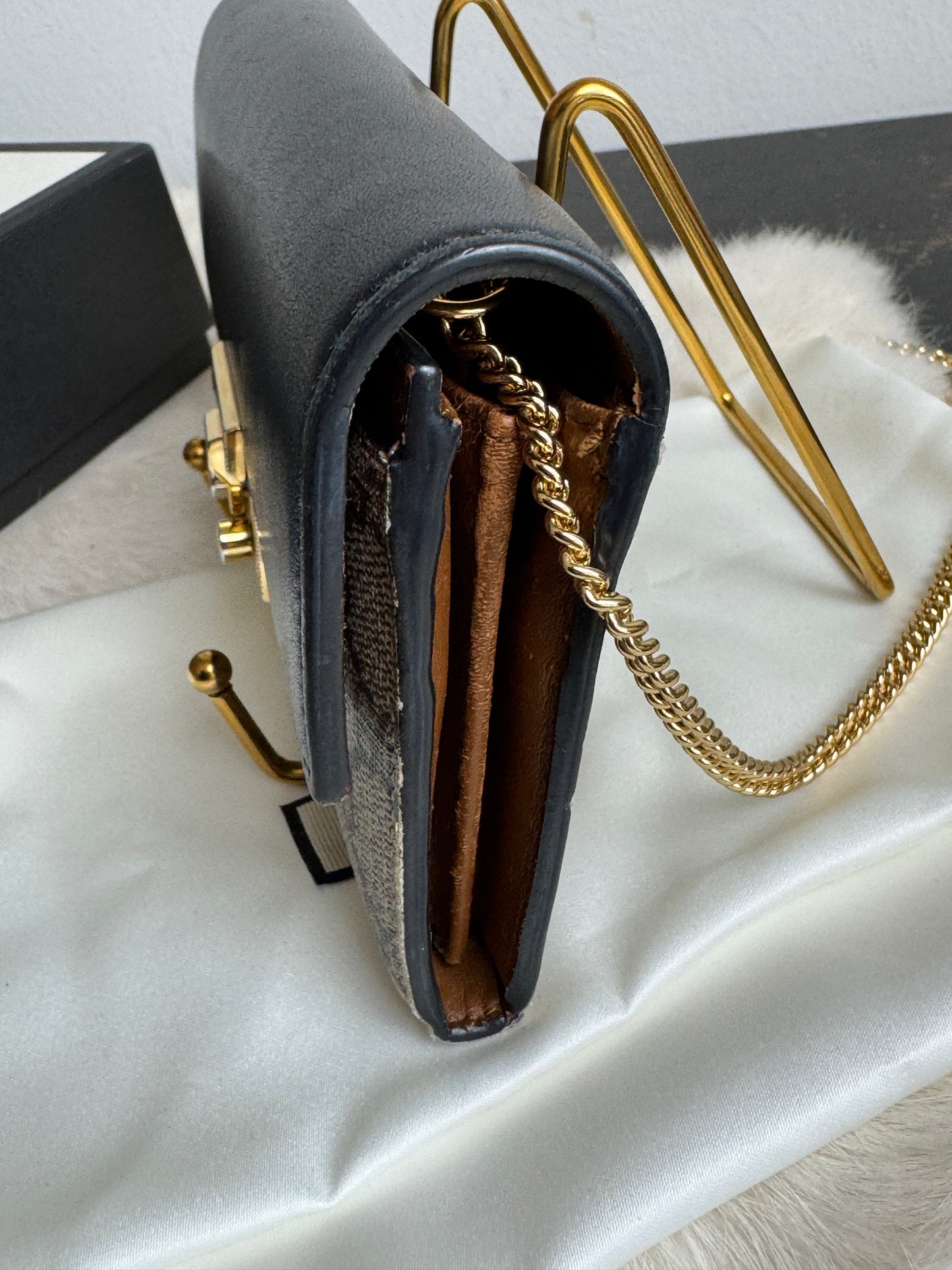 GUCCI Supreme Padlock Wallet On Chain Black