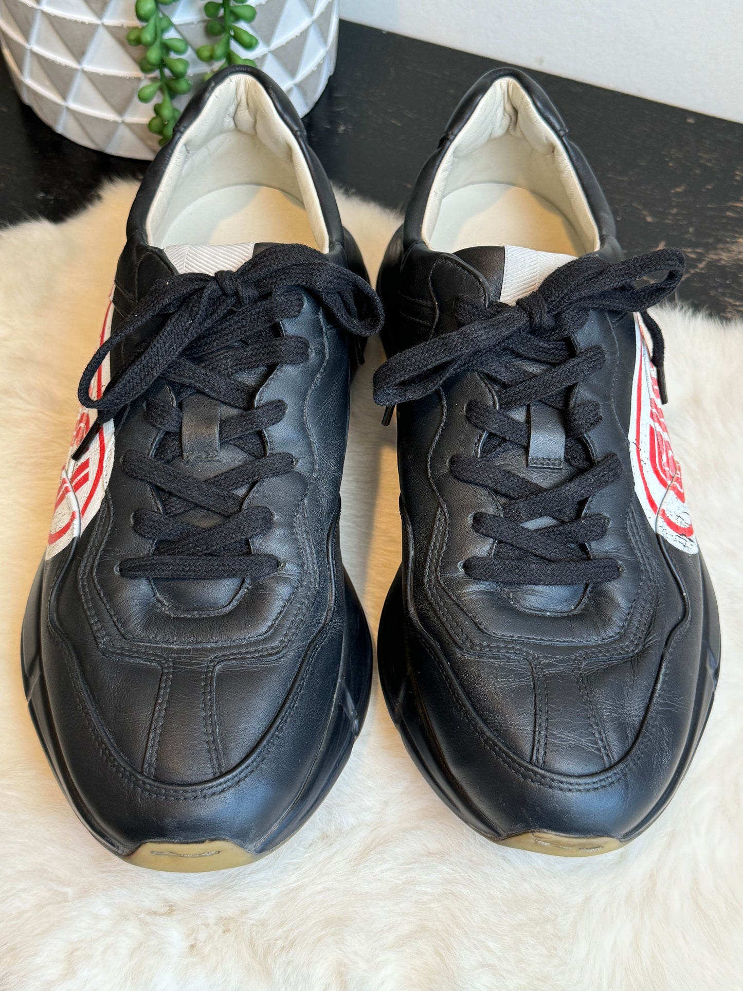 GUCCI Rhyton Black Sneakers Mens 7EU (Womens 40EU)