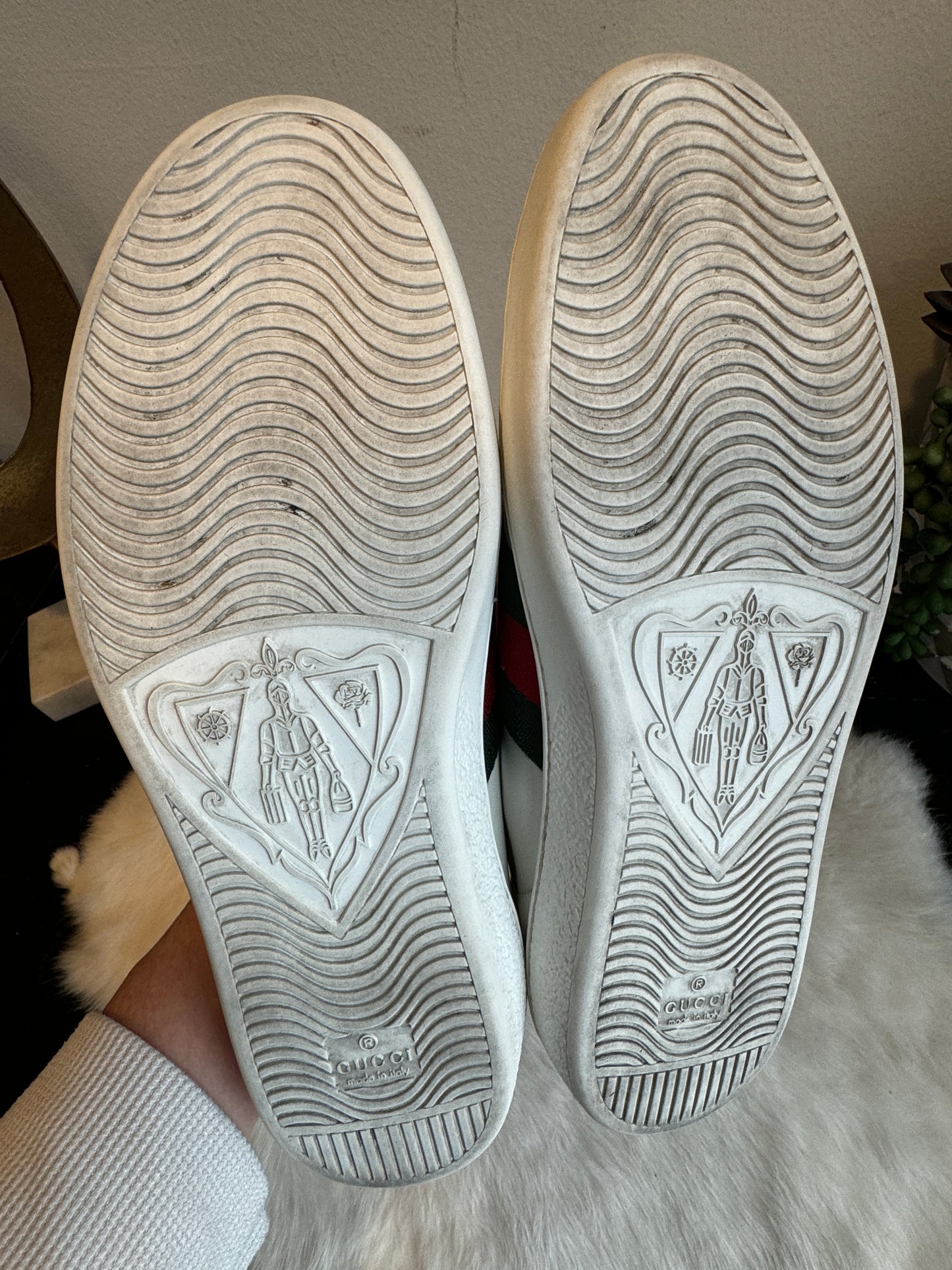 GUCCI Ace Bees Sneakers Mens 7EU (40EU)