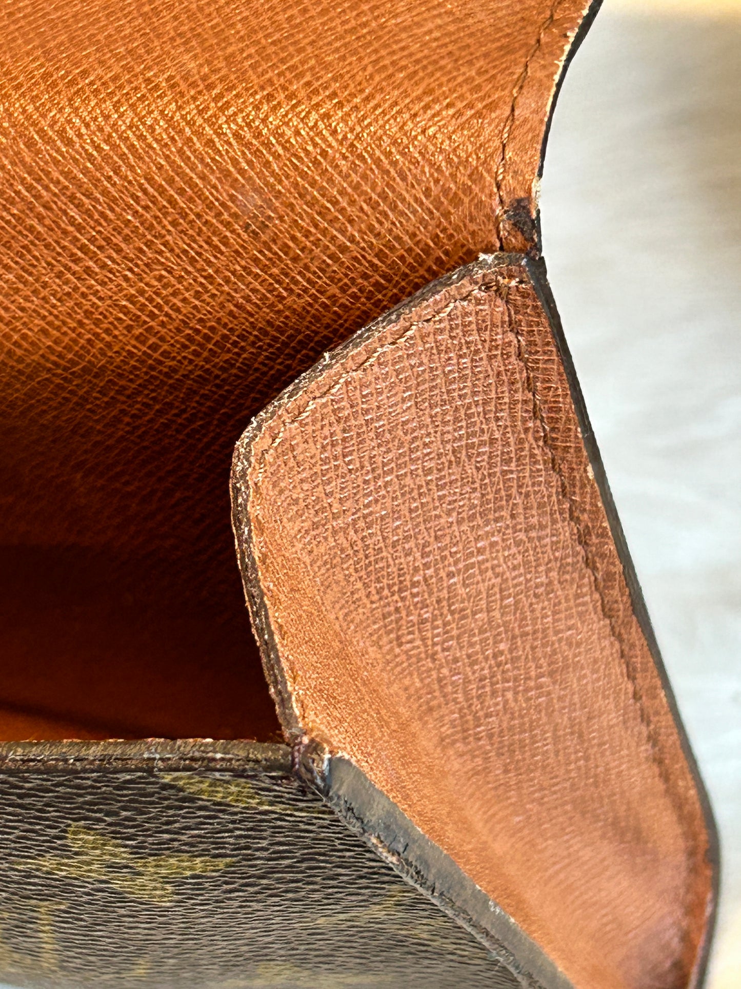 Louis Vuitton Arche Belt Bag Monogram
