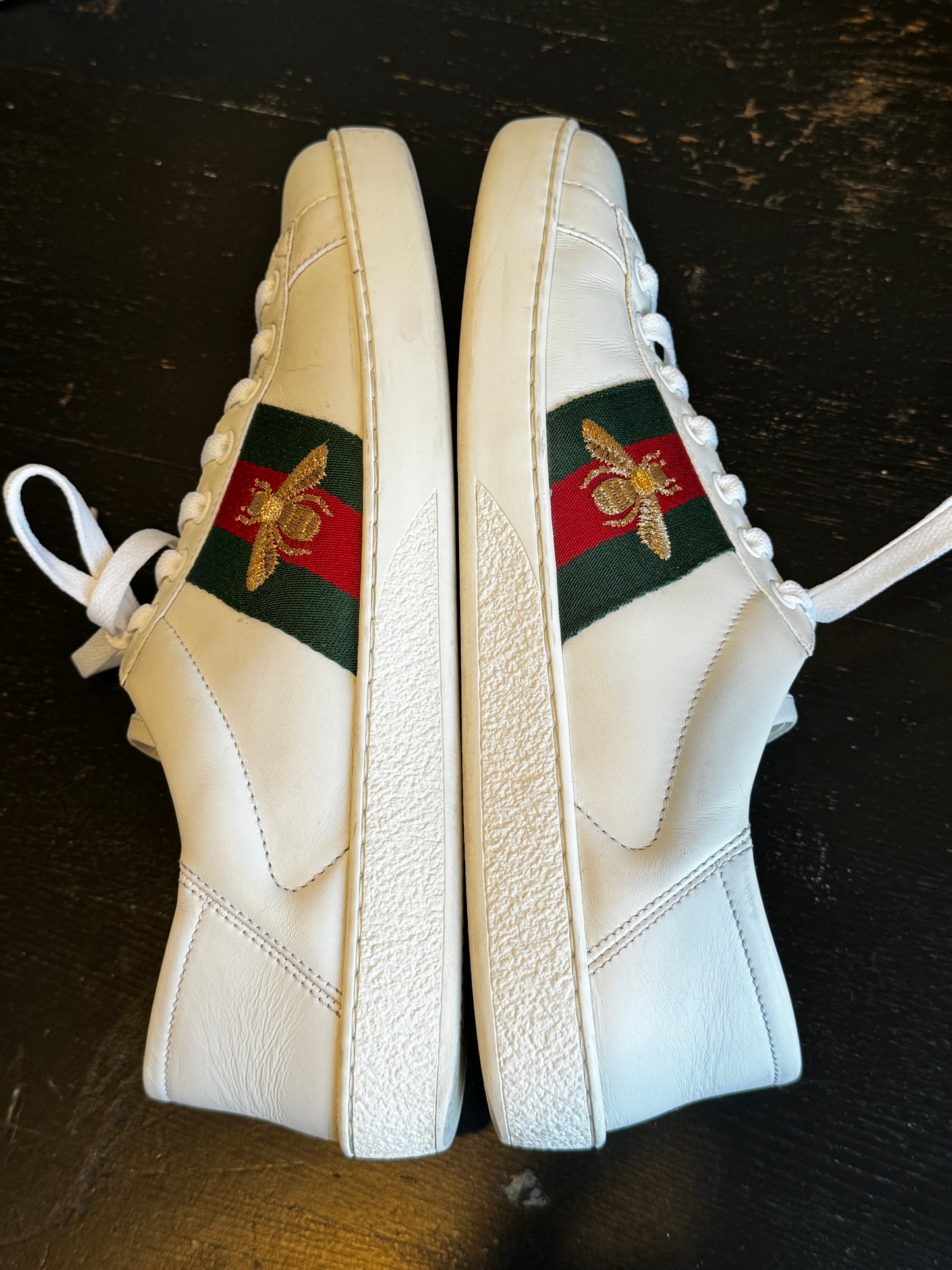 GUCCI Ace Bees Soft Heel Sneakers 7.5EU (40.5EU)