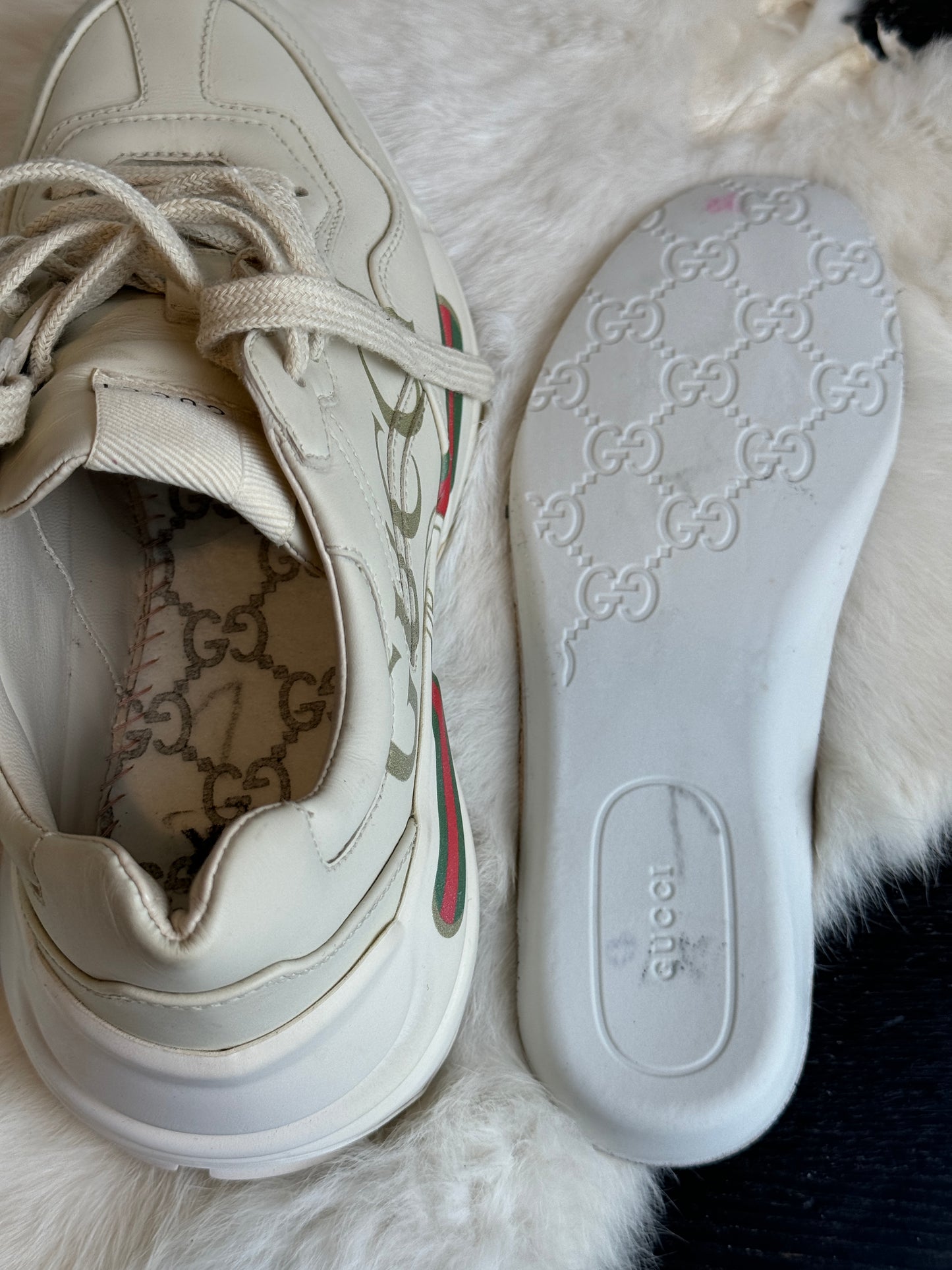 Gucci Rhyton Logo Ivory Sneakers 35EU