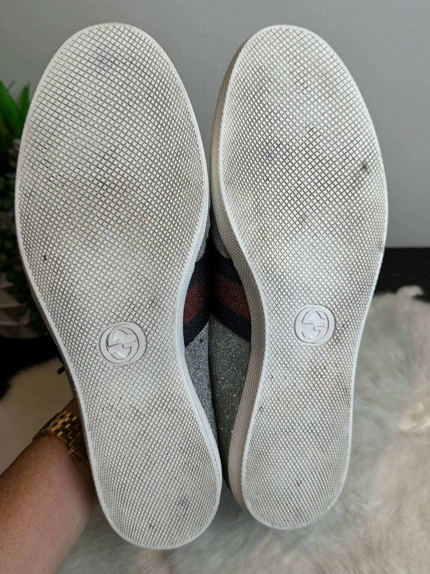 GUCCI Ace Silver Glitter Studded Mens Size 8EU (41EU)