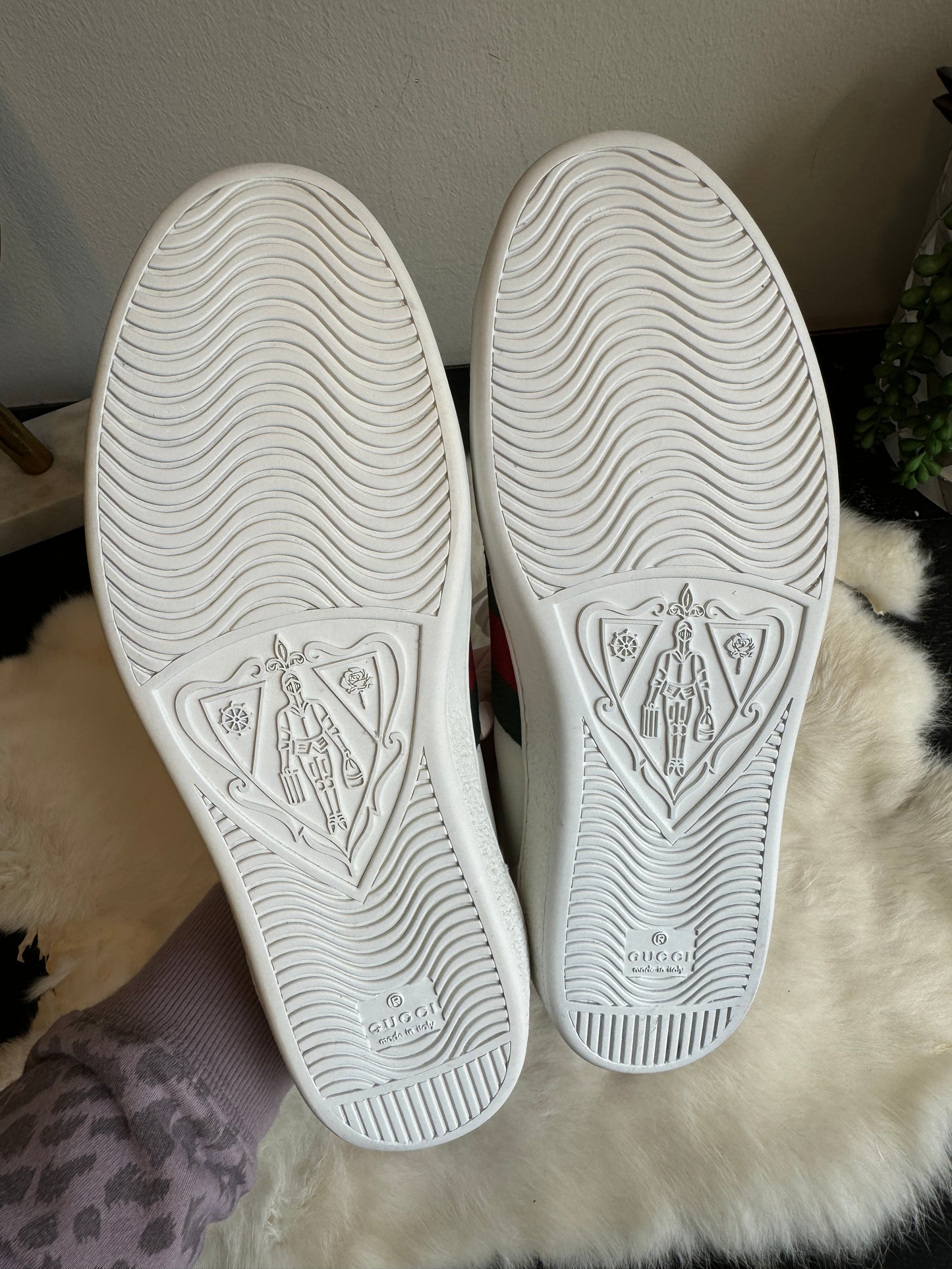 GUCCI Ace Bee's Sneakers 8.5EU (41.5EU)