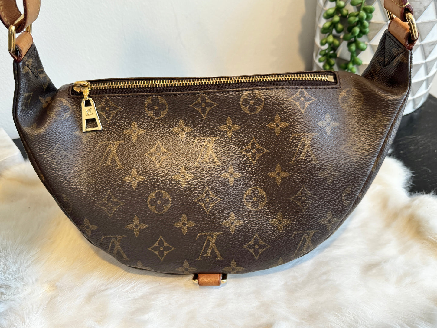 Louis Vuitton Monogram Original Bumbag