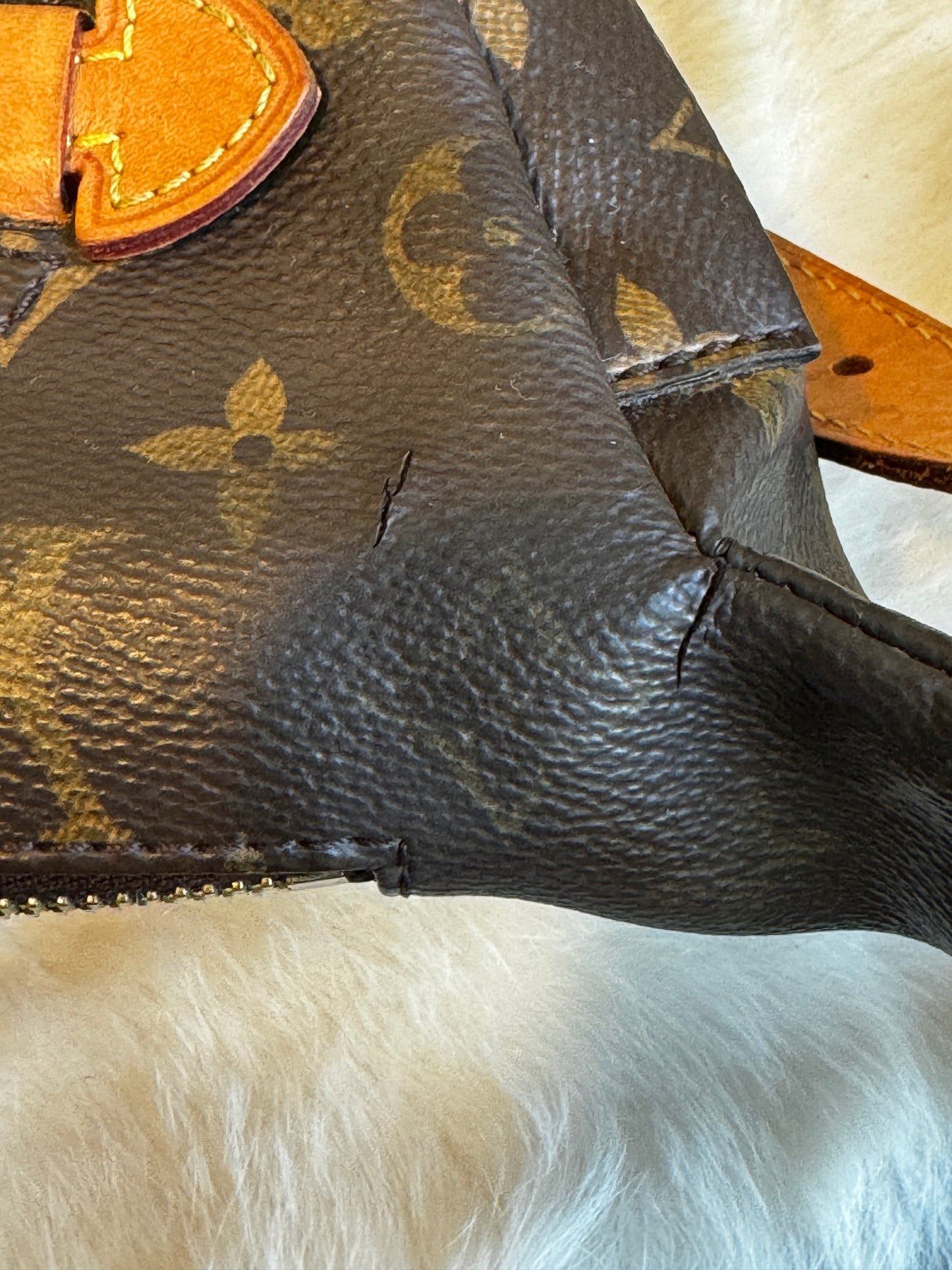 Louis Vuitton Monogram Original Bumbag