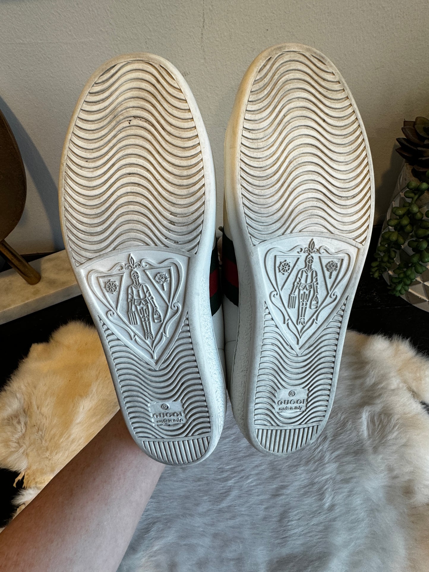 GUCCI Ace Rhinestone Sword Hearts Sneakers 38EU